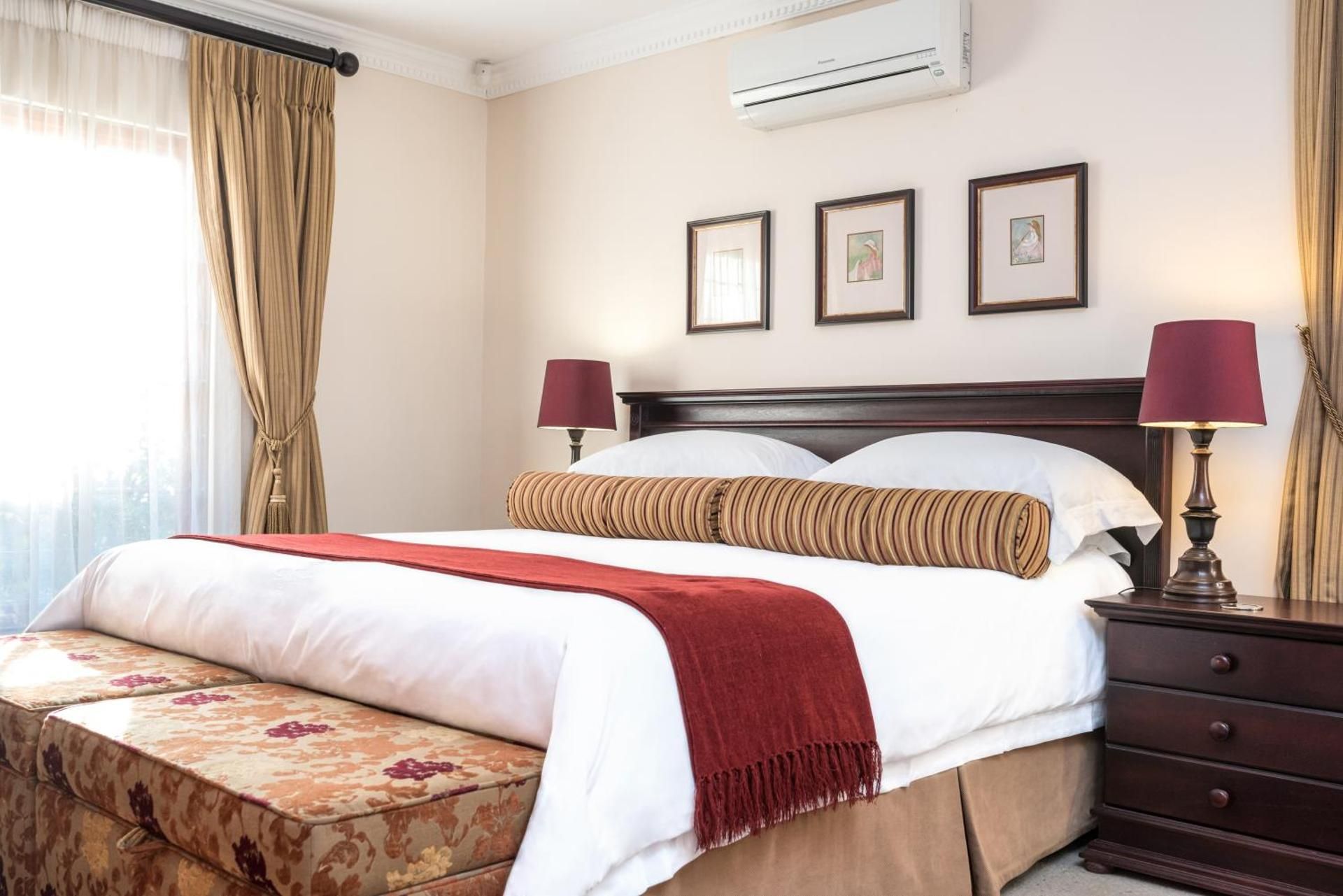 Shiraz Superior Double Bedroom