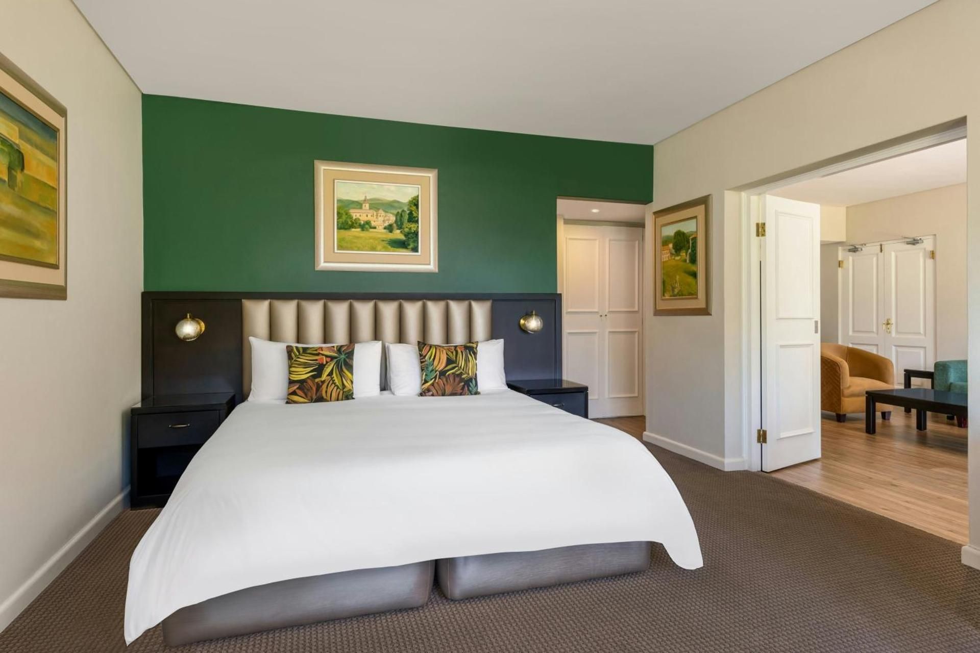One-Bedroom King Suite with Partial Sea View