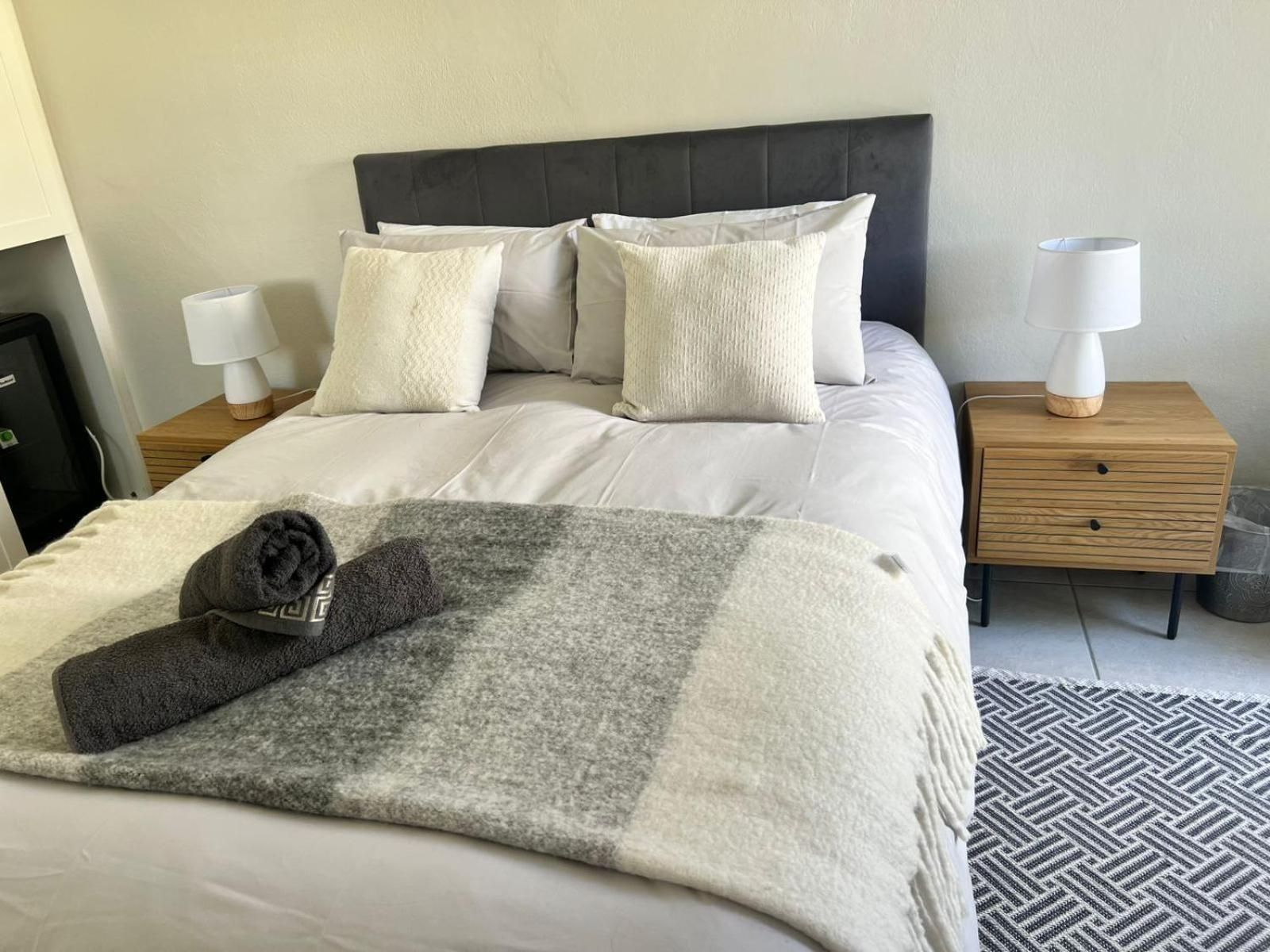 Double Room with Private Bathroom