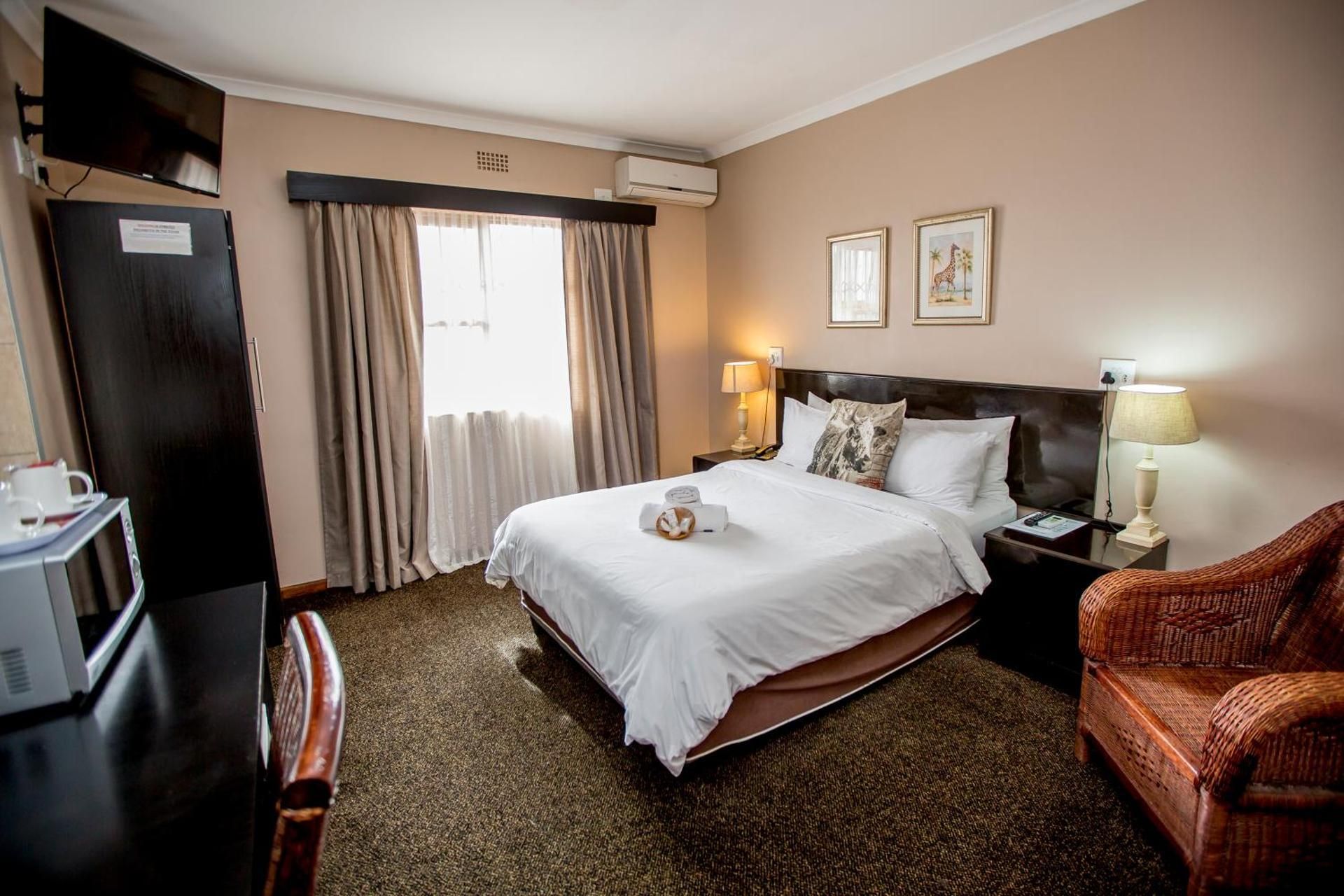 Deluxe Double or Twin Room