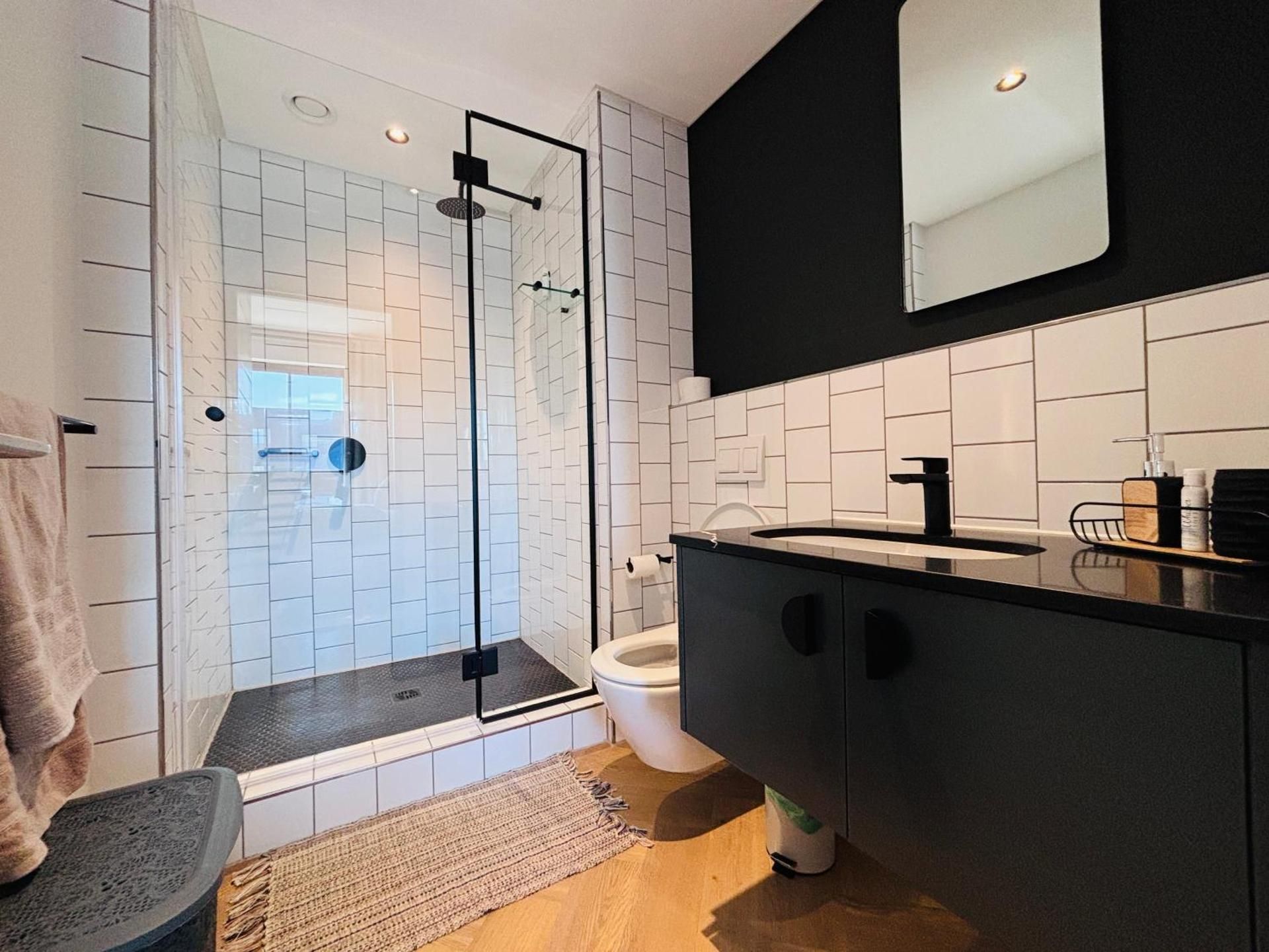Deluxe One-Bedroom Apartment with City View
