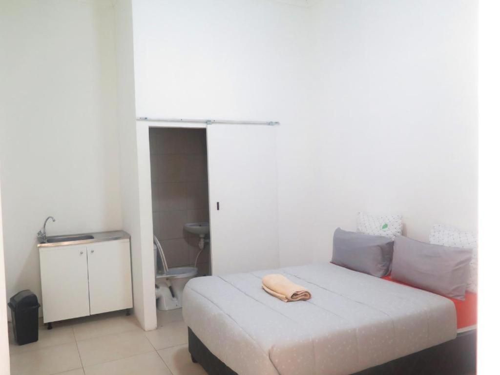 Deluxe Double Room with Shower