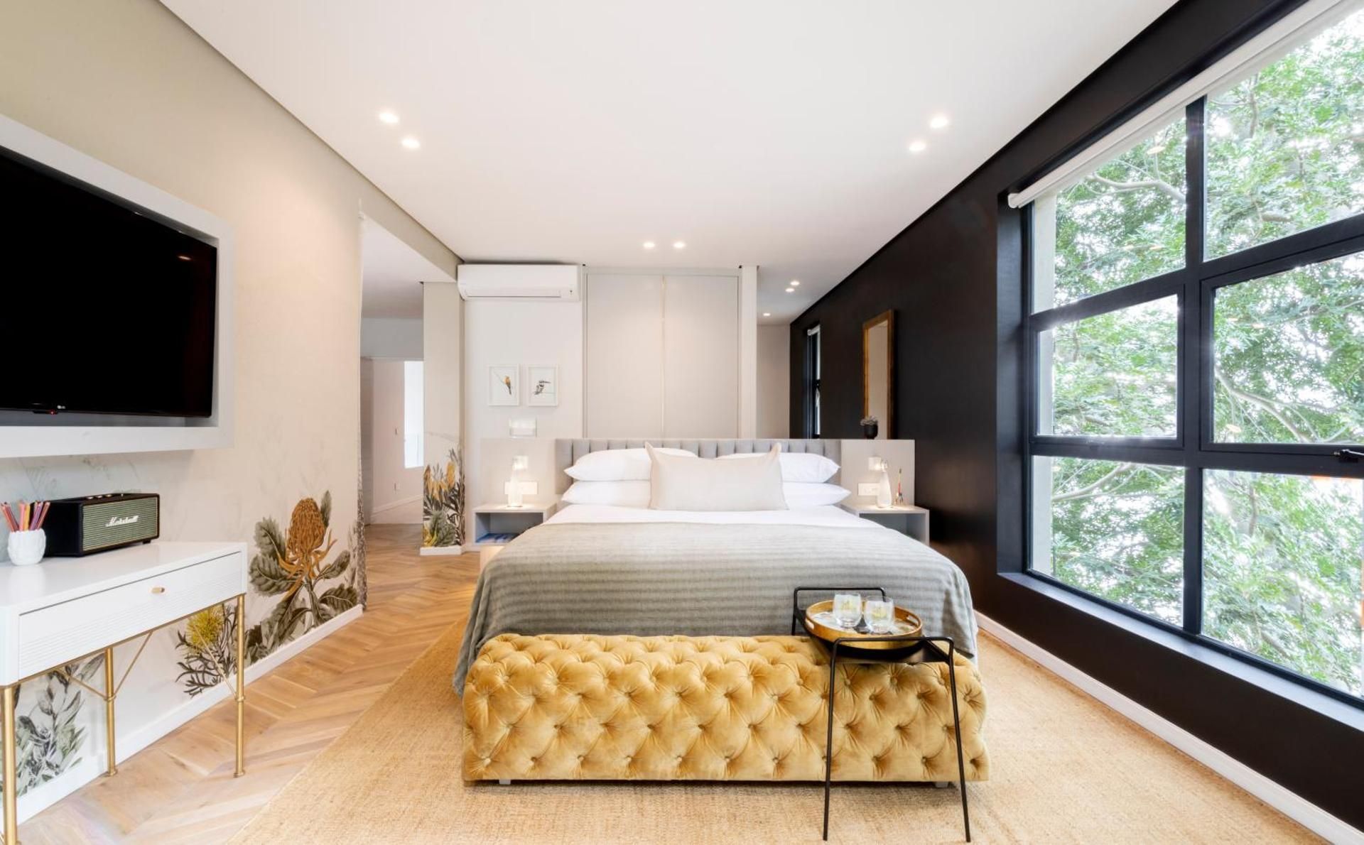 Camissa House Luxury King Room