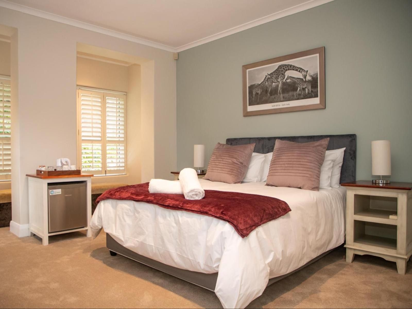 Deluxe Queen Room