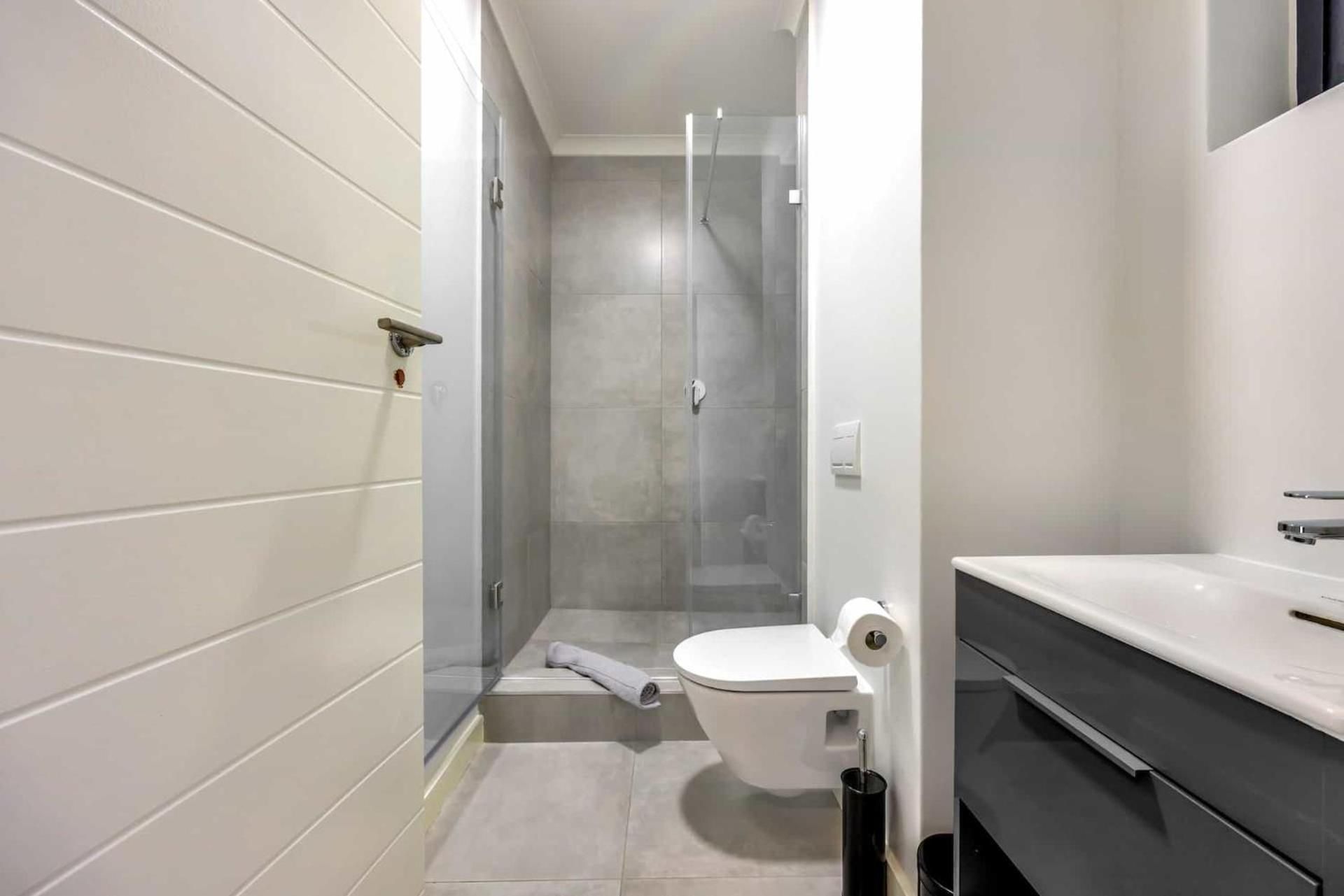 Studio Apartment with Balcony