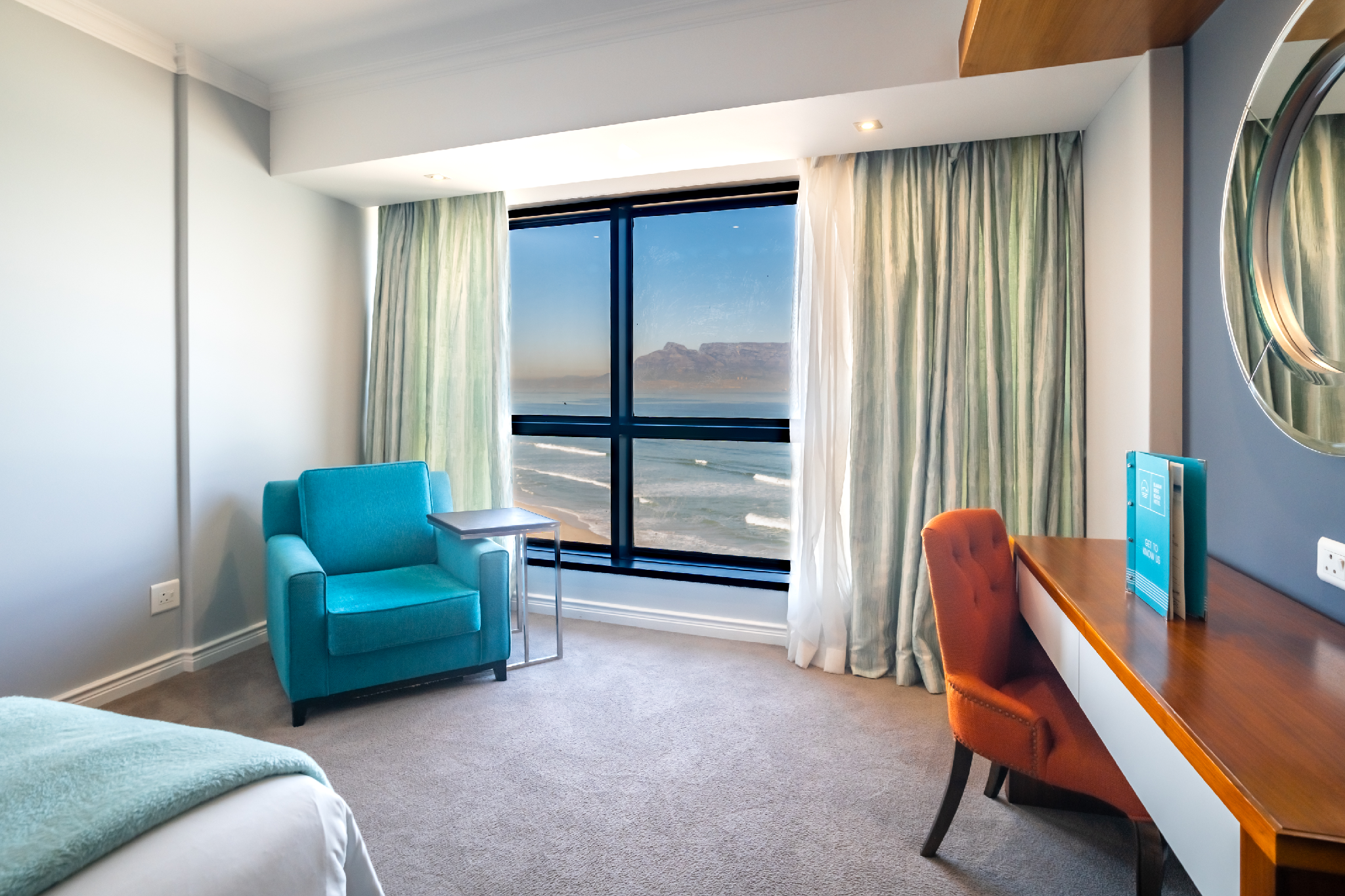 Mountain View Twin Room