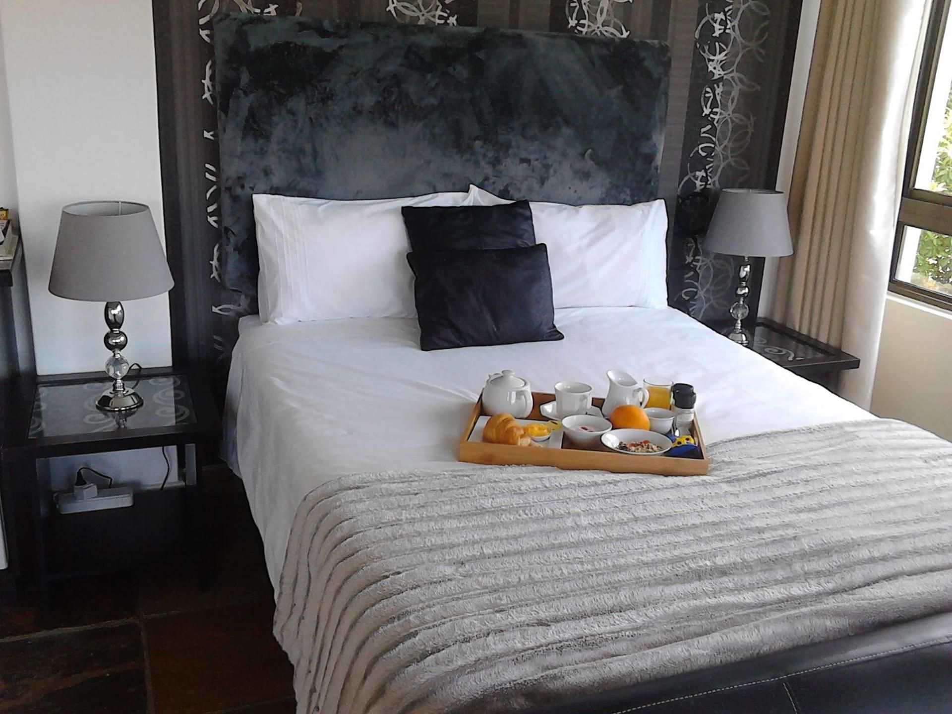 Deluxe Room with Pool View