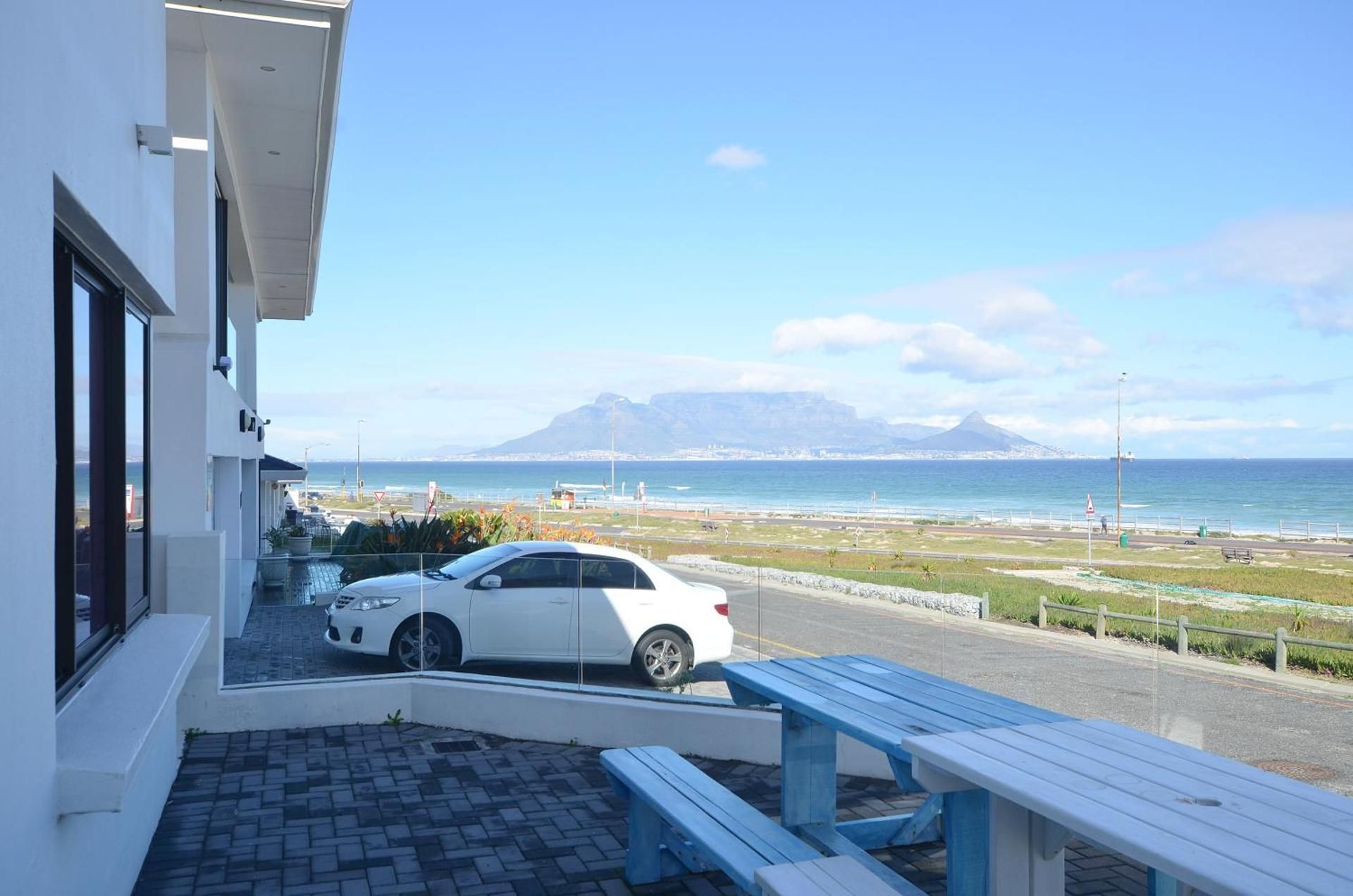 Deluxe Double Room with Balcony and Sea View
