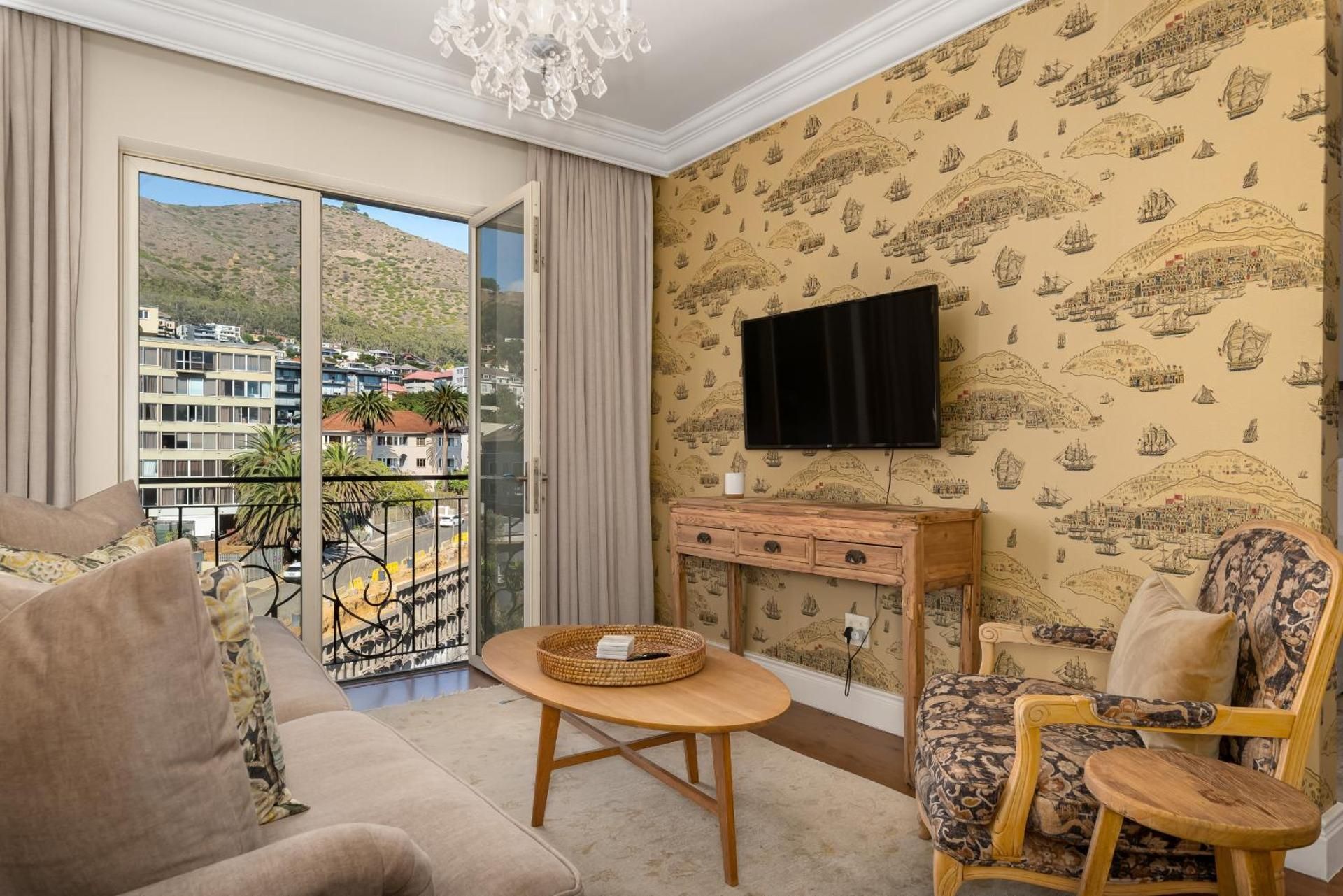 One-Bedroom Apartment with Balcony