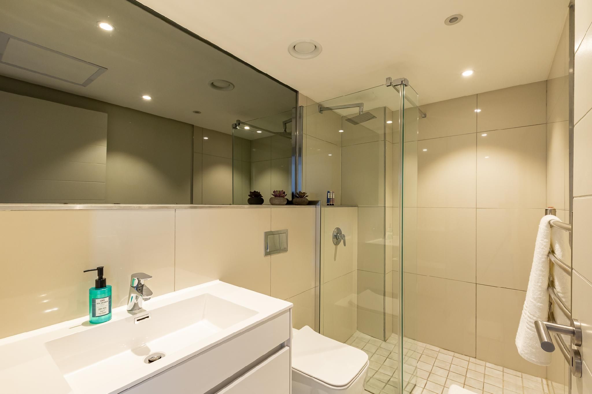 2 Bedroom Deluxe