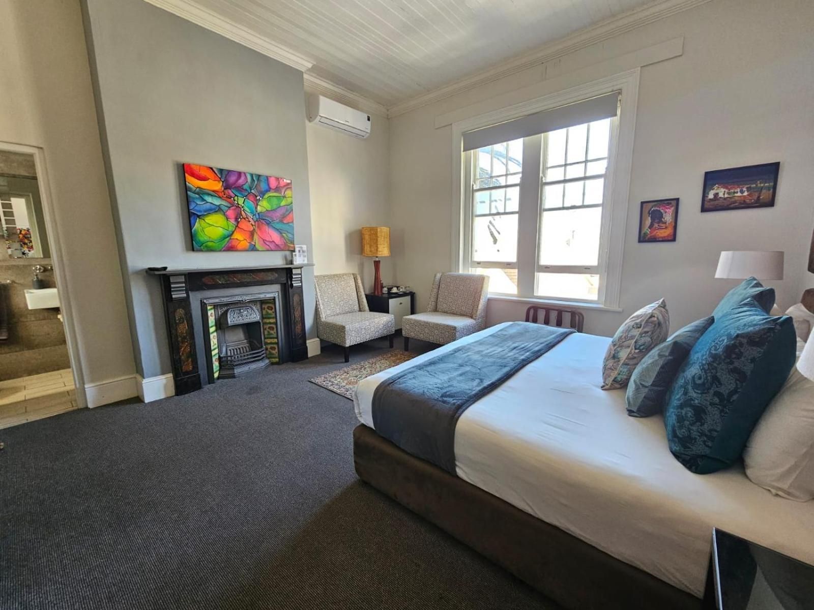 4 on Varneys Guest House Twin Bed Room