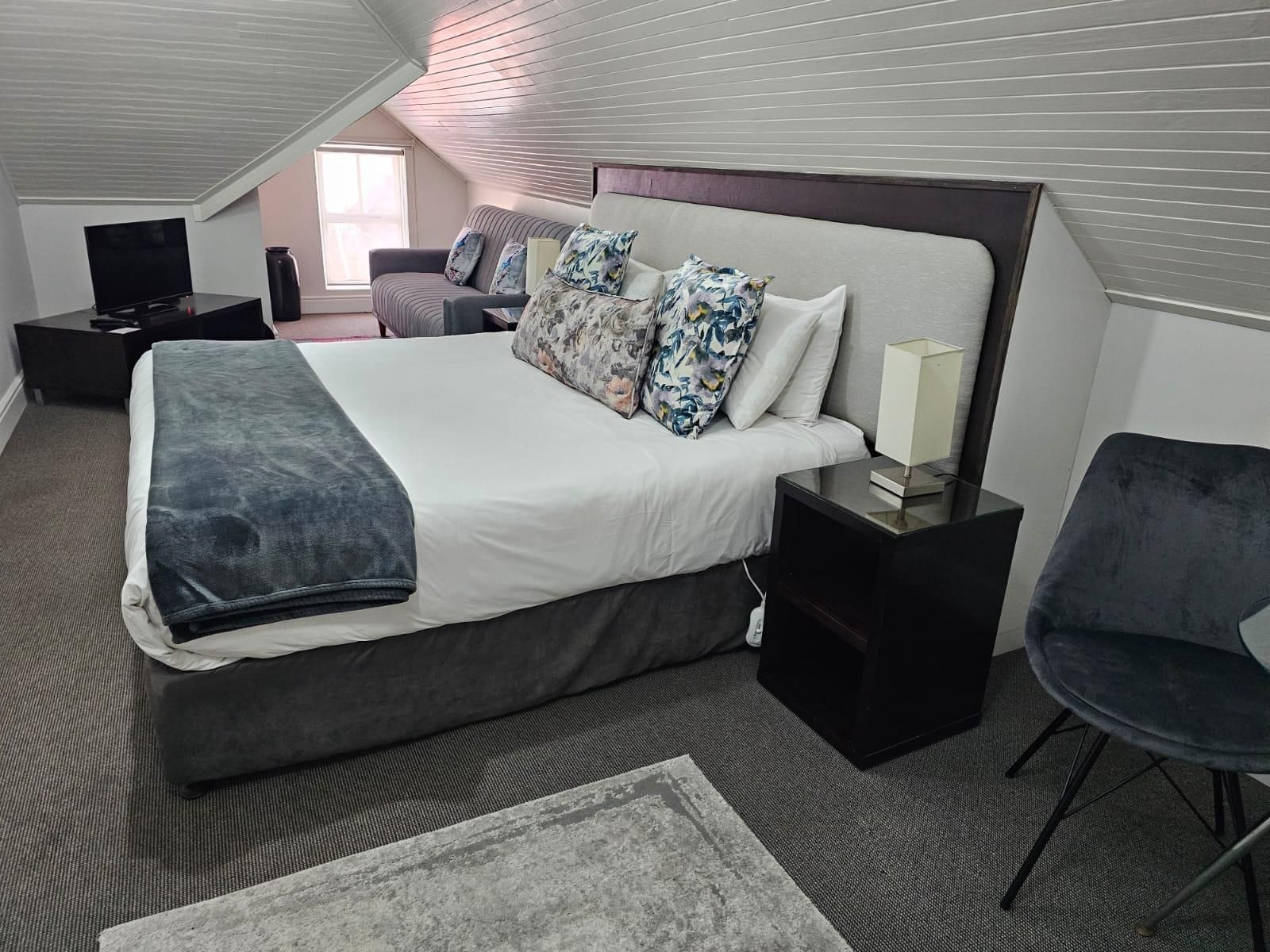 4 on Varneys Guest House Family 3 Pax 2