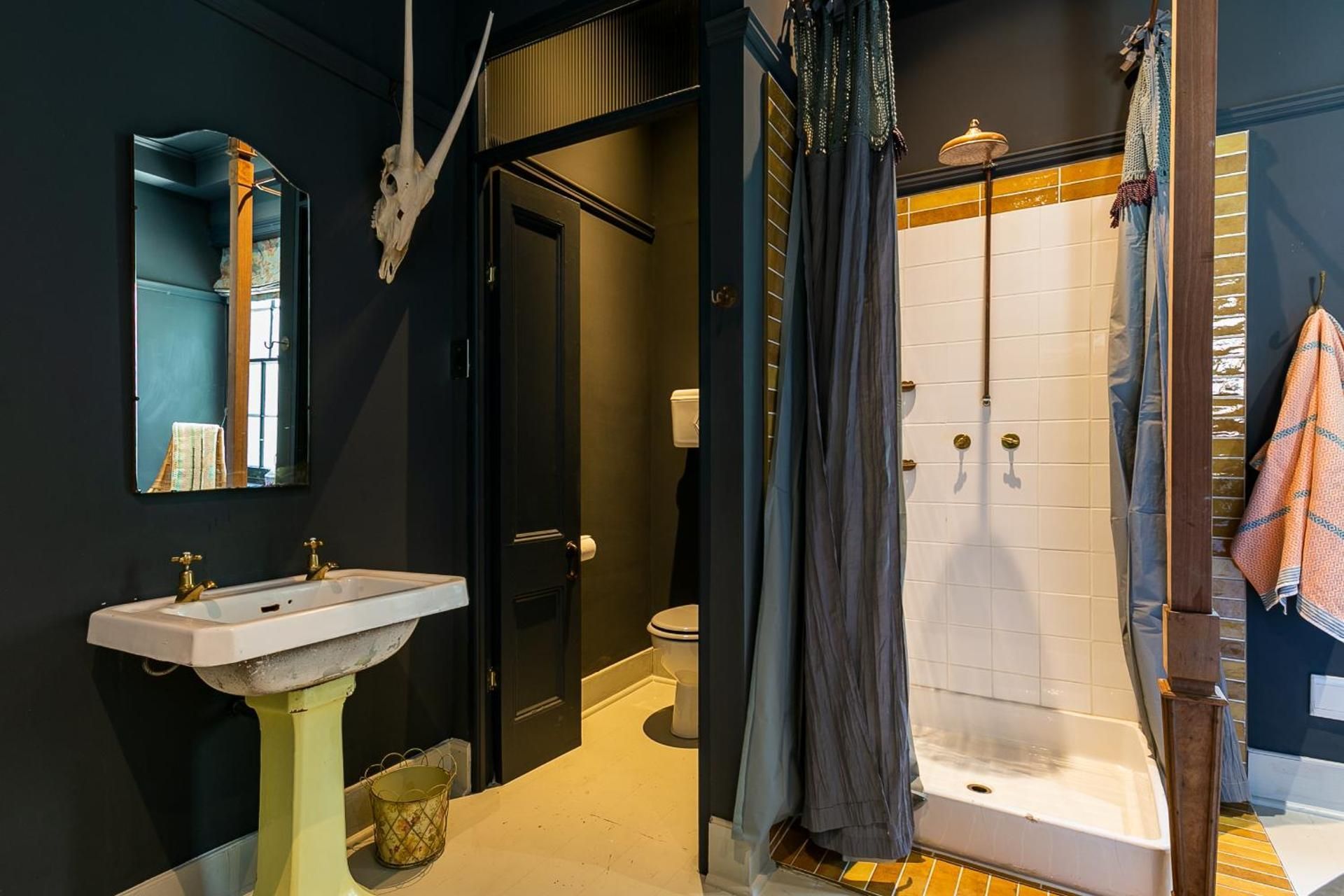 Deluxe Double Room with Shower