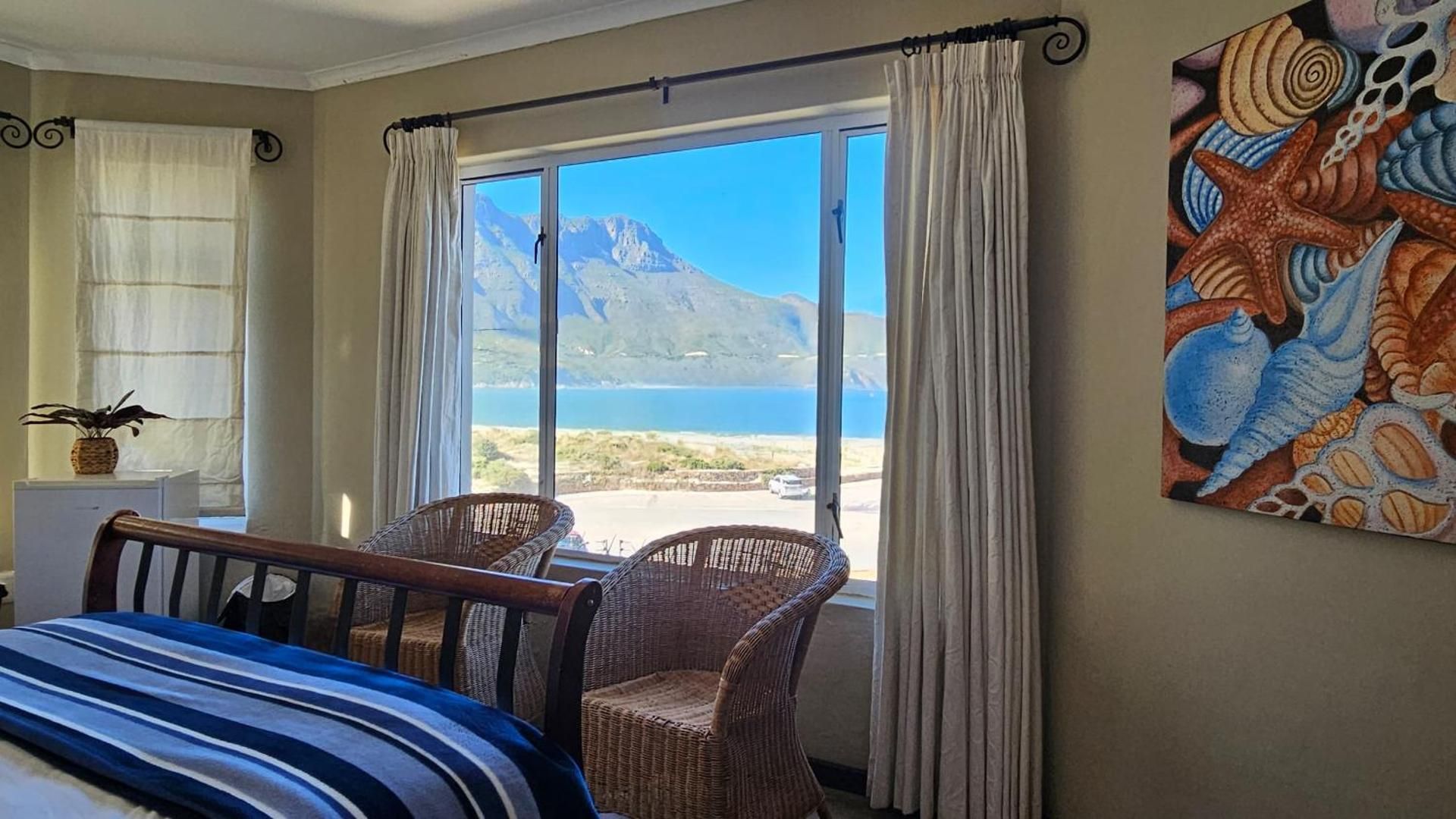 Dune Lodge