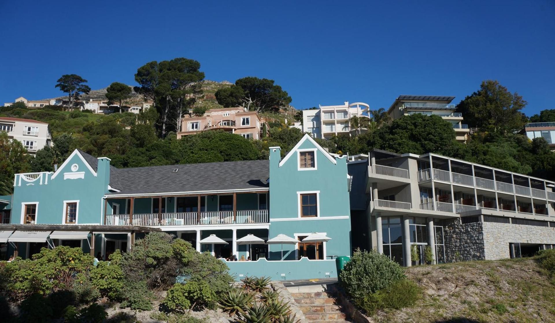 Chapmans Peak Beach Hotel