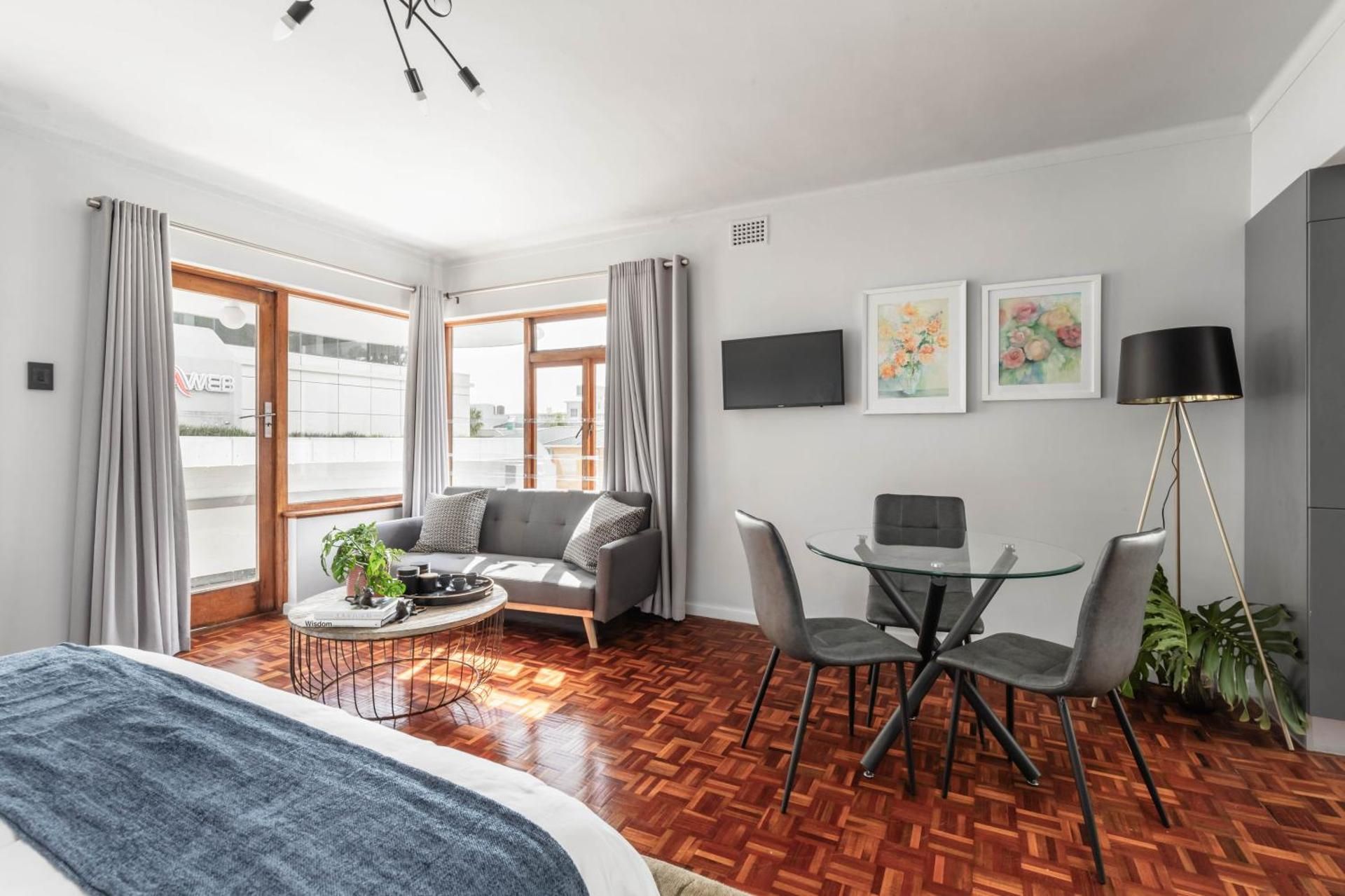 Triple Room with Balcony