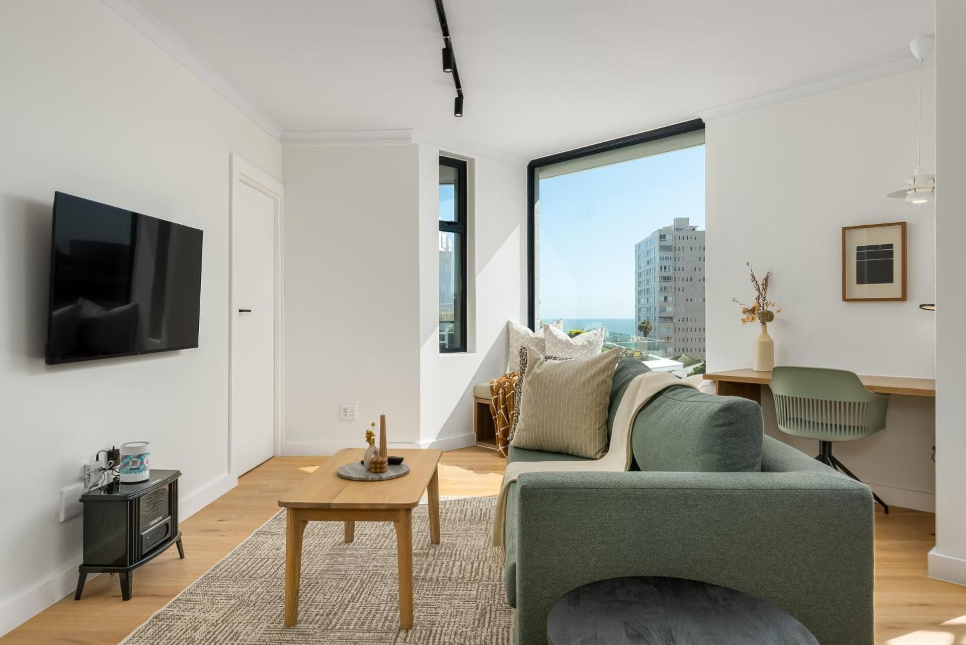 Sage Apartments by Propr Two-Bedroom Apartment with Balcony 2