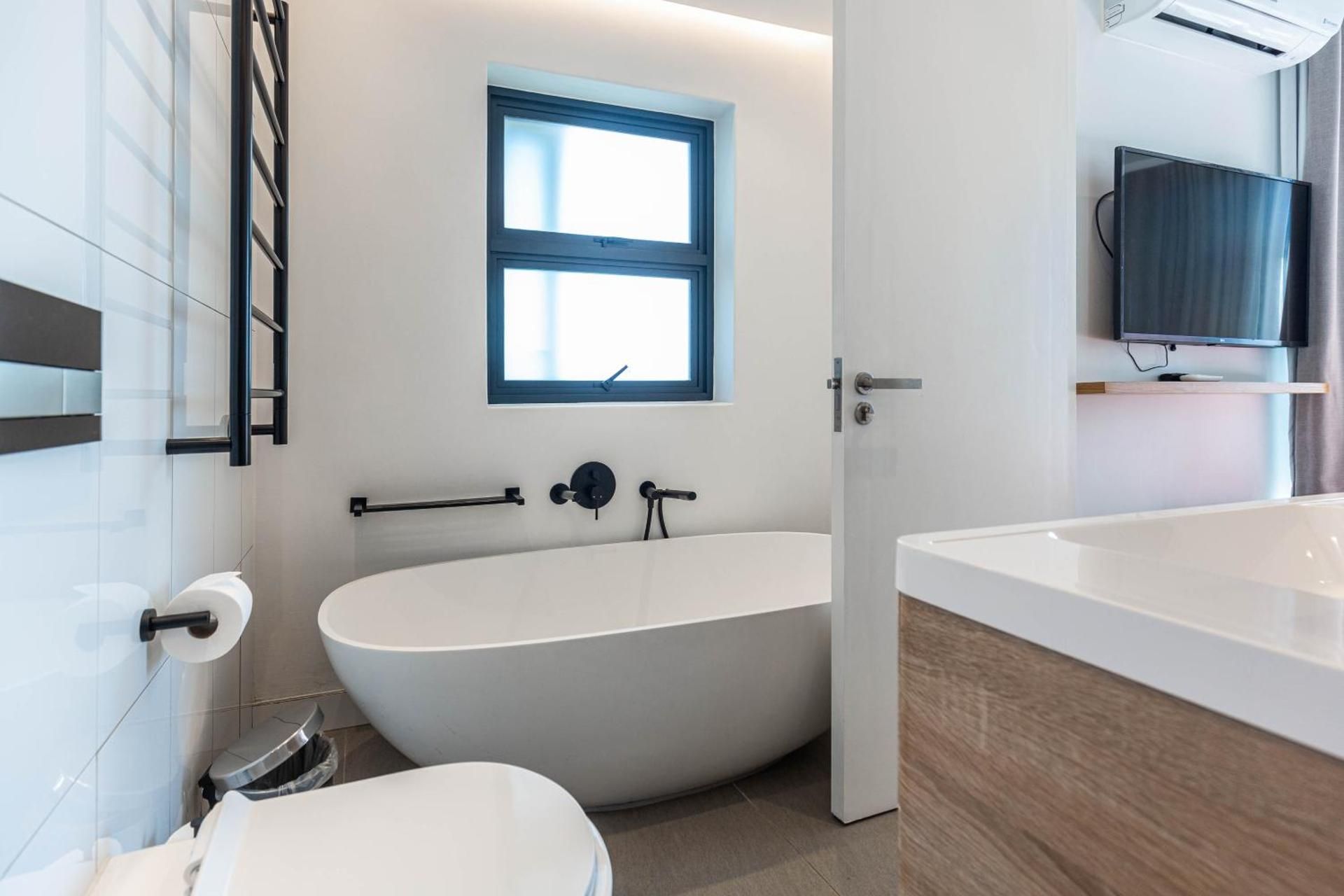 Three Bedroom Sea View