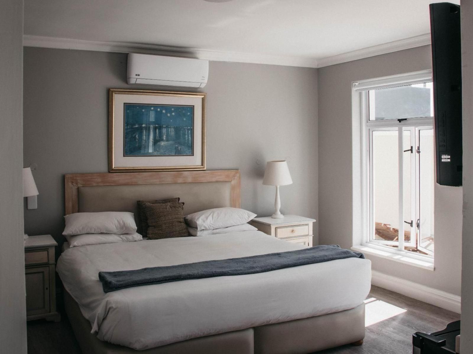 Luxury King Room