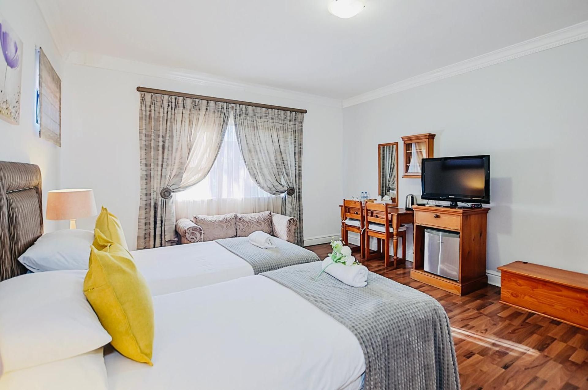 Luxury Twin Room