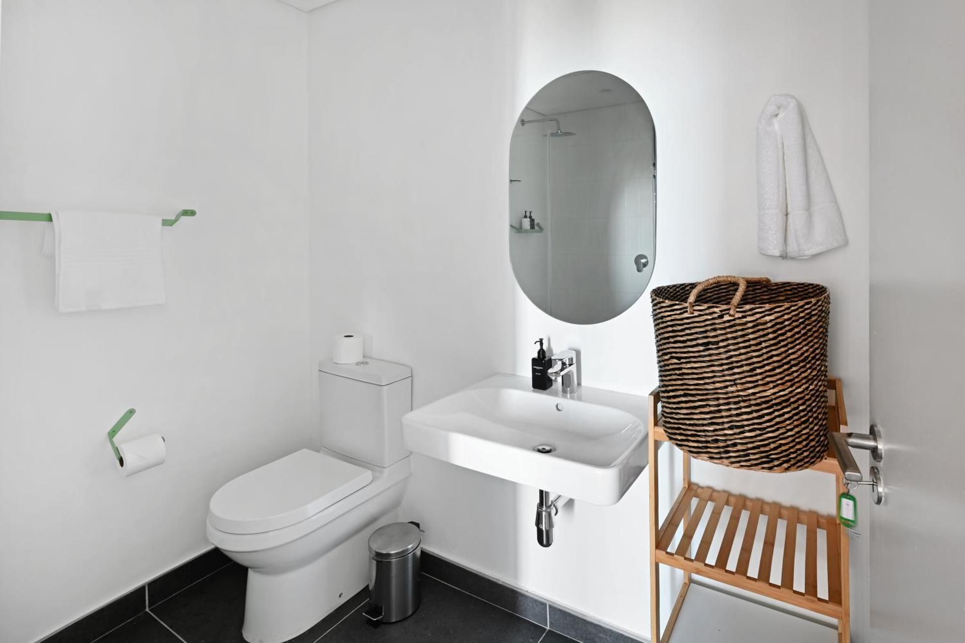 One Bedroom Apartment