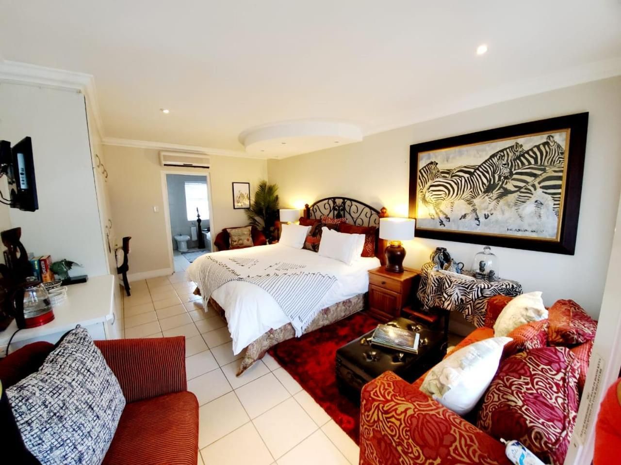 Gordon's Beach Lodge