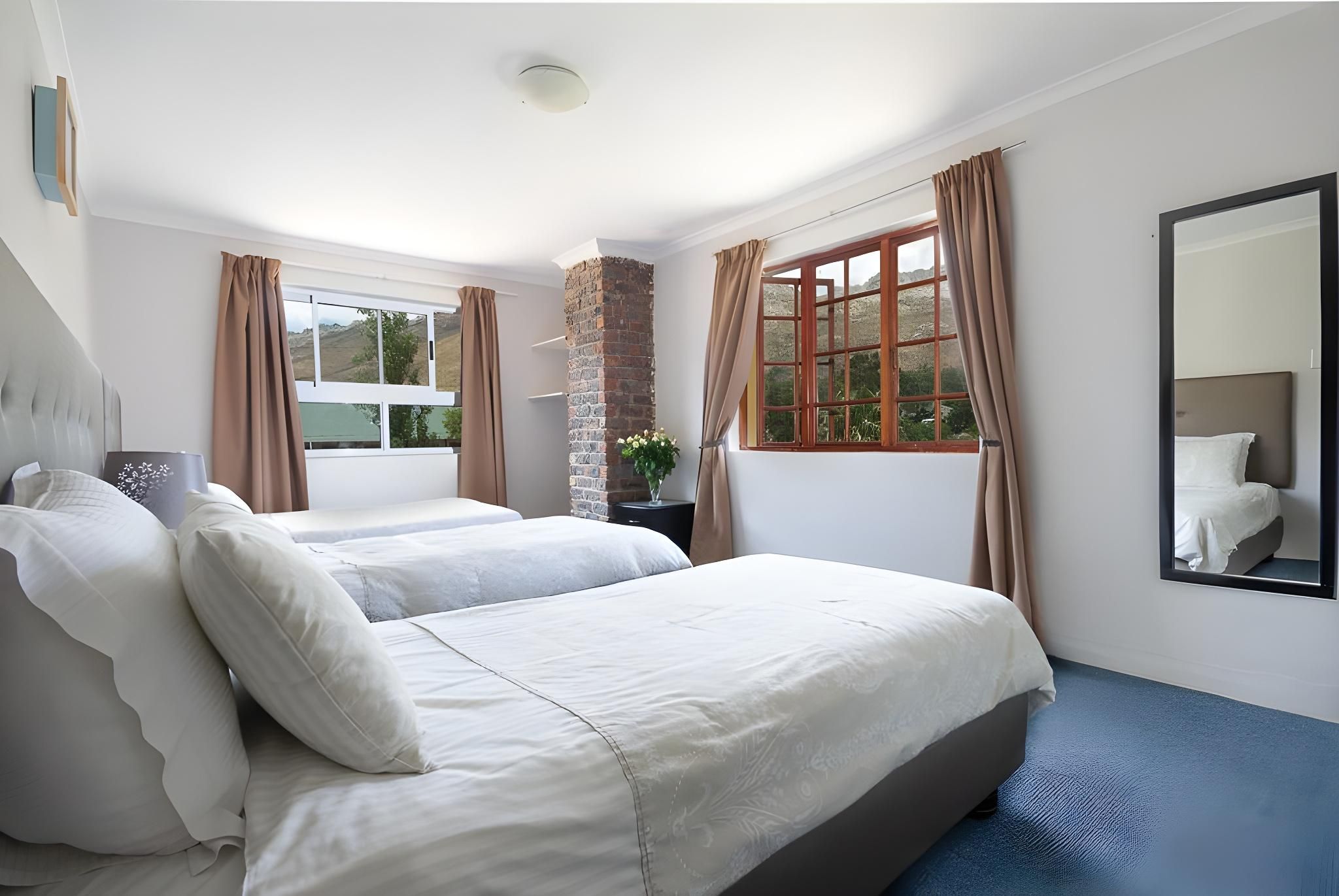 Luxury Heron End Suite - 1 King Bed