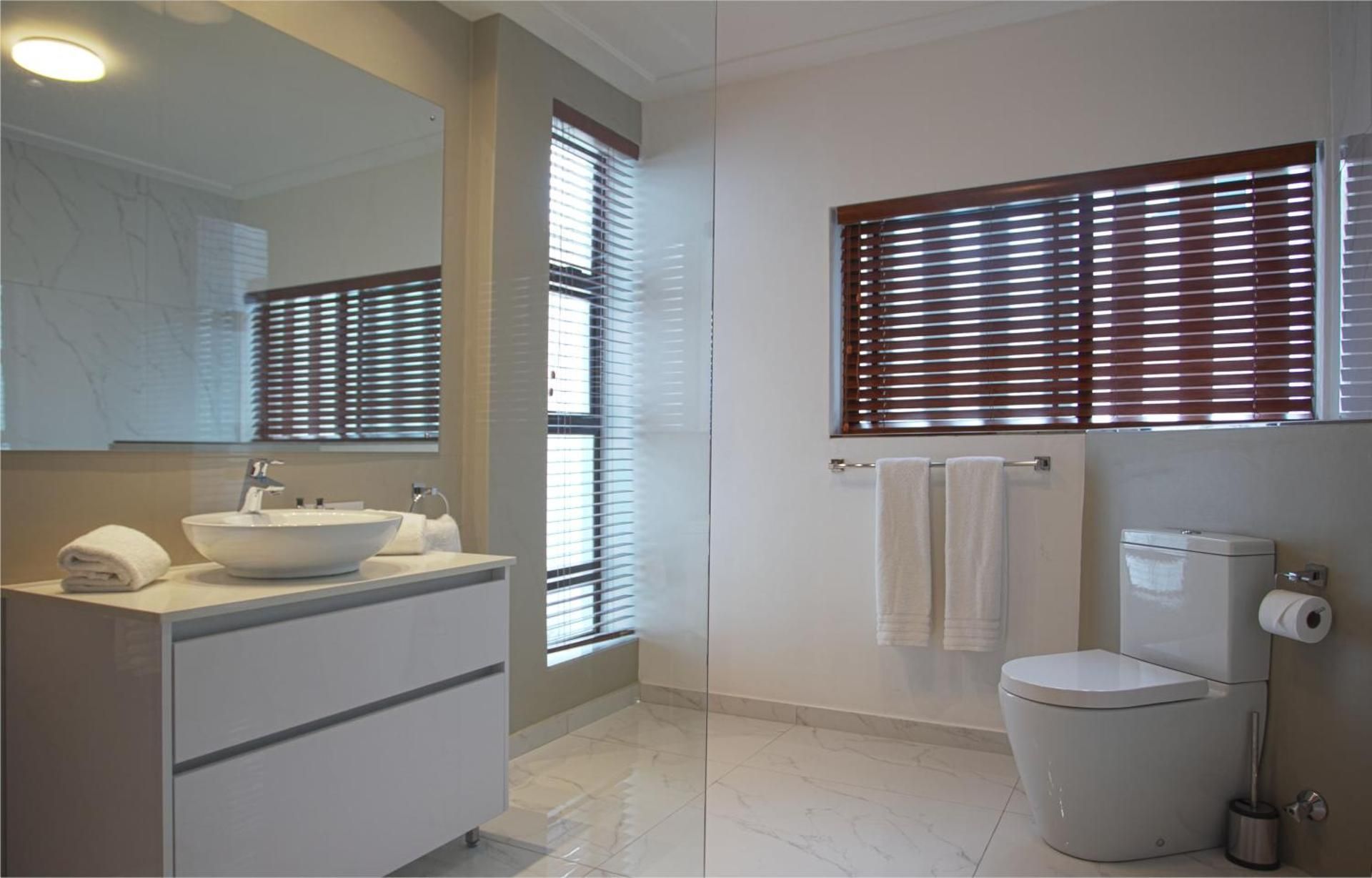 Penthouse Suite with Bay View