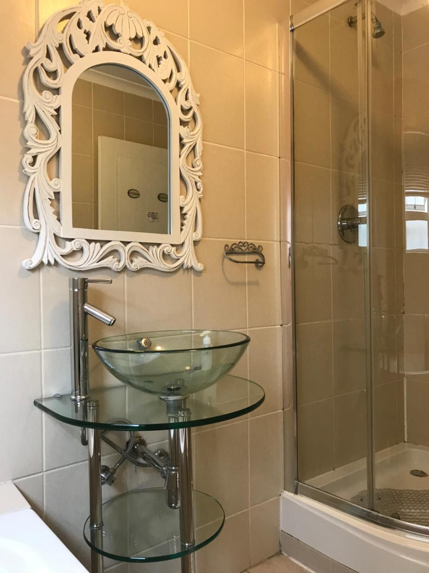 Twin Room with Shared Bathroom