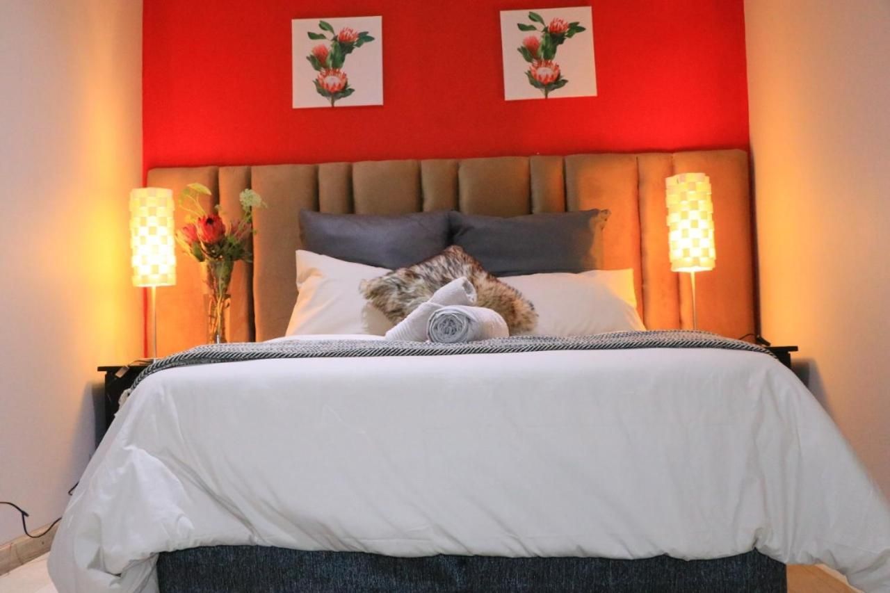 Standard Twin Room with Shared Bathroom