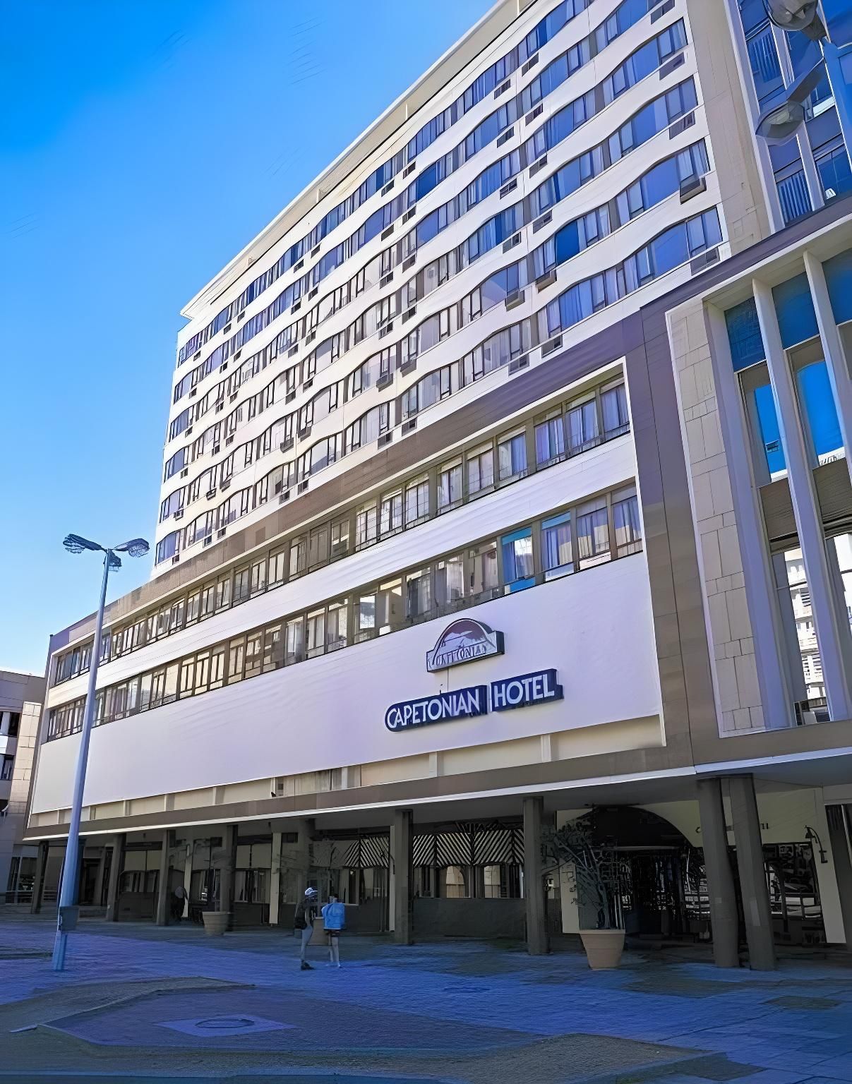 Capetonian Hotel
