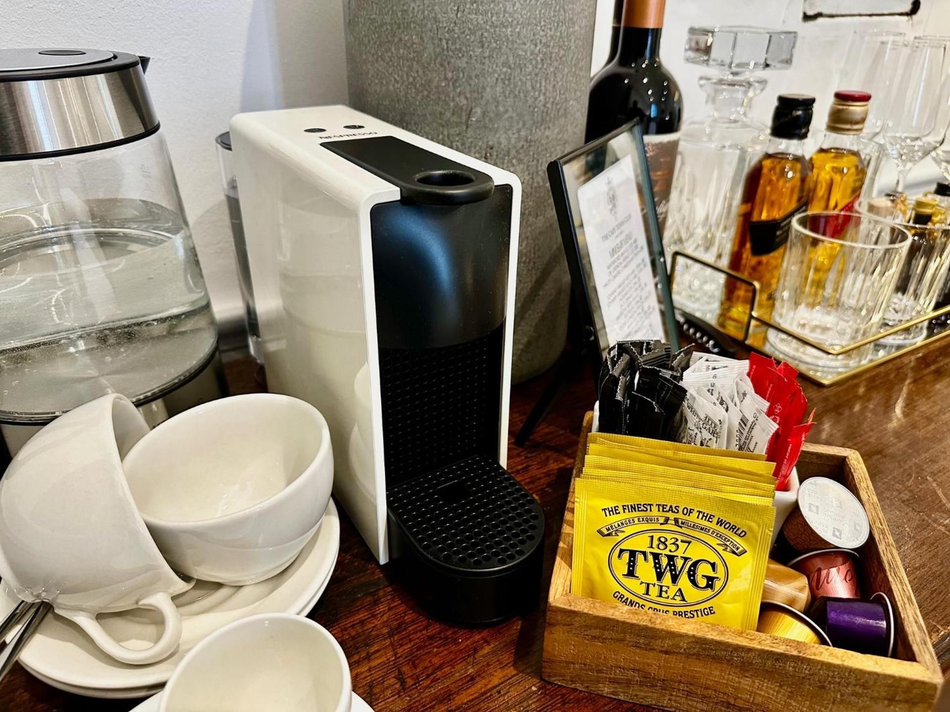 The Cape Town Club Deluxe King Room 2