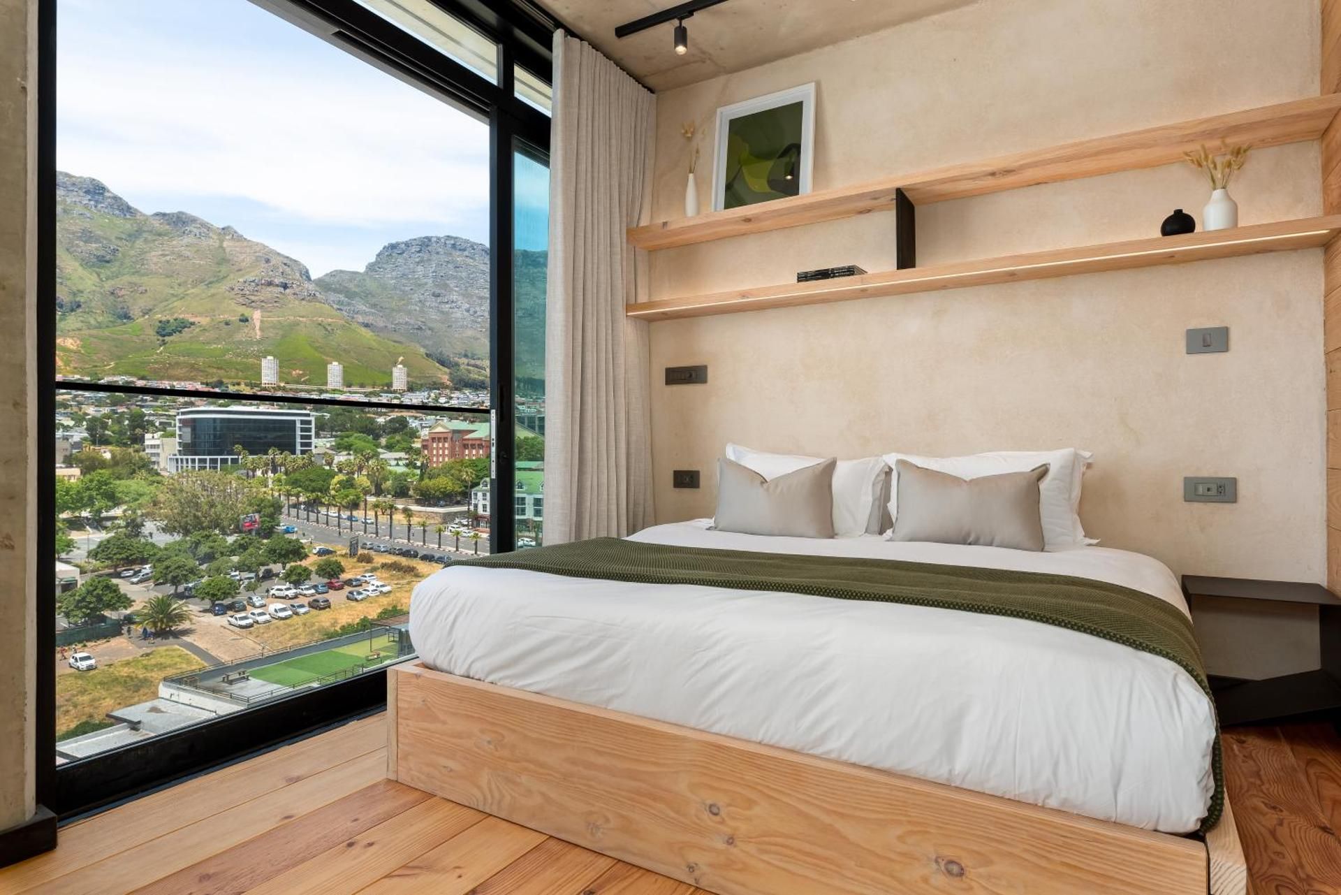 Mountain View Apartment
