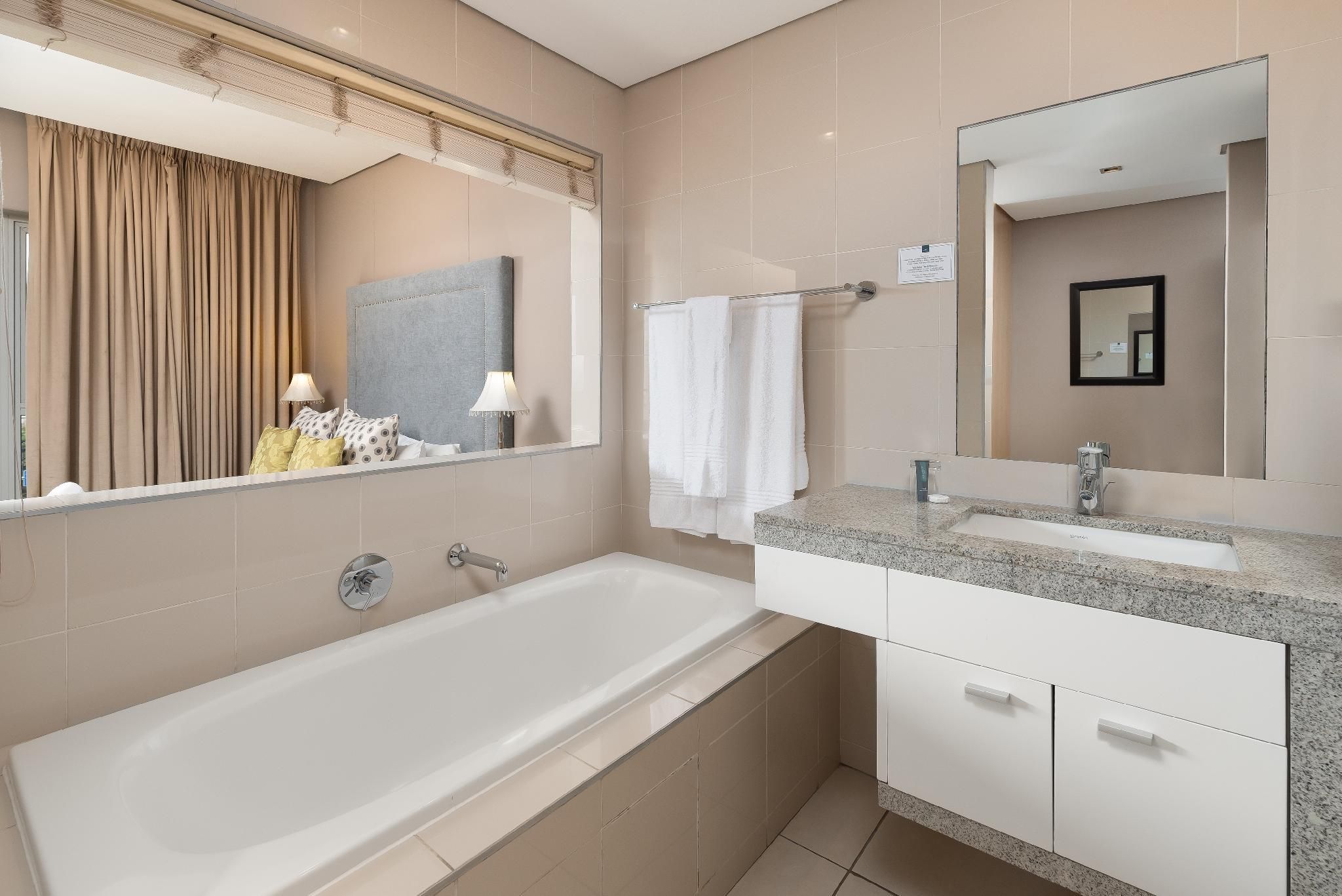 2-Bedroom Superior Sea View Apartment