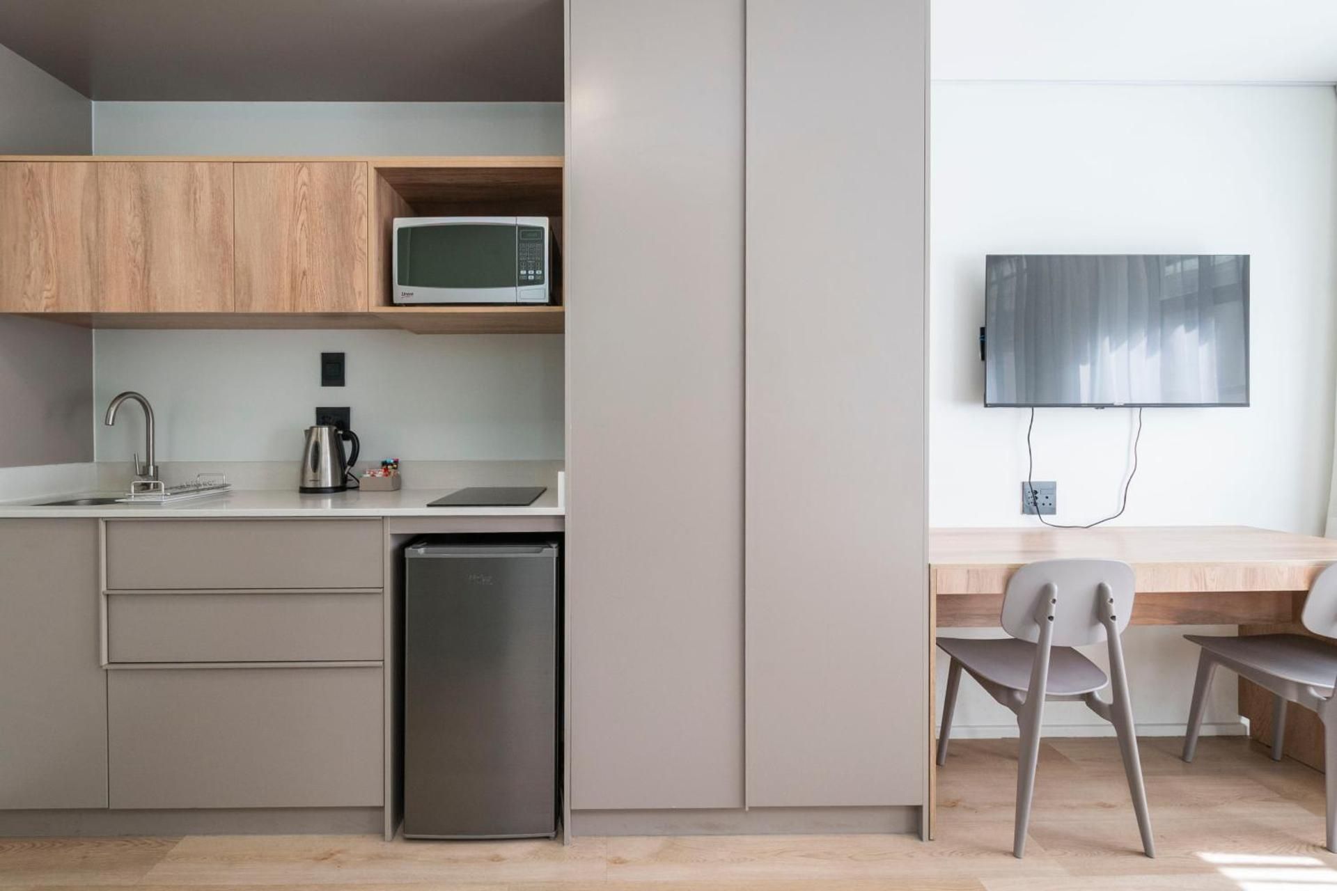 Habitat Aparthotel by Totalstay Economy Studio 3