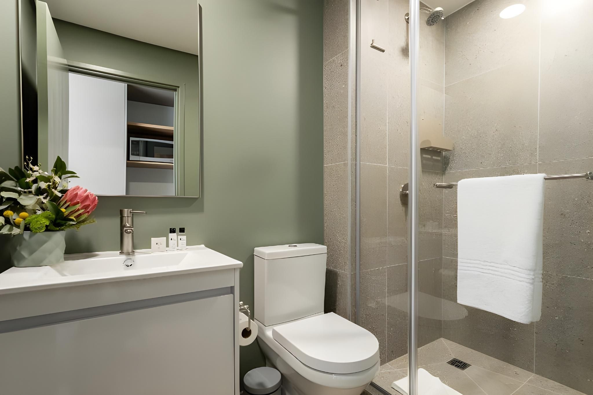 Habitat Aparthotel by Totalstay Studio 2