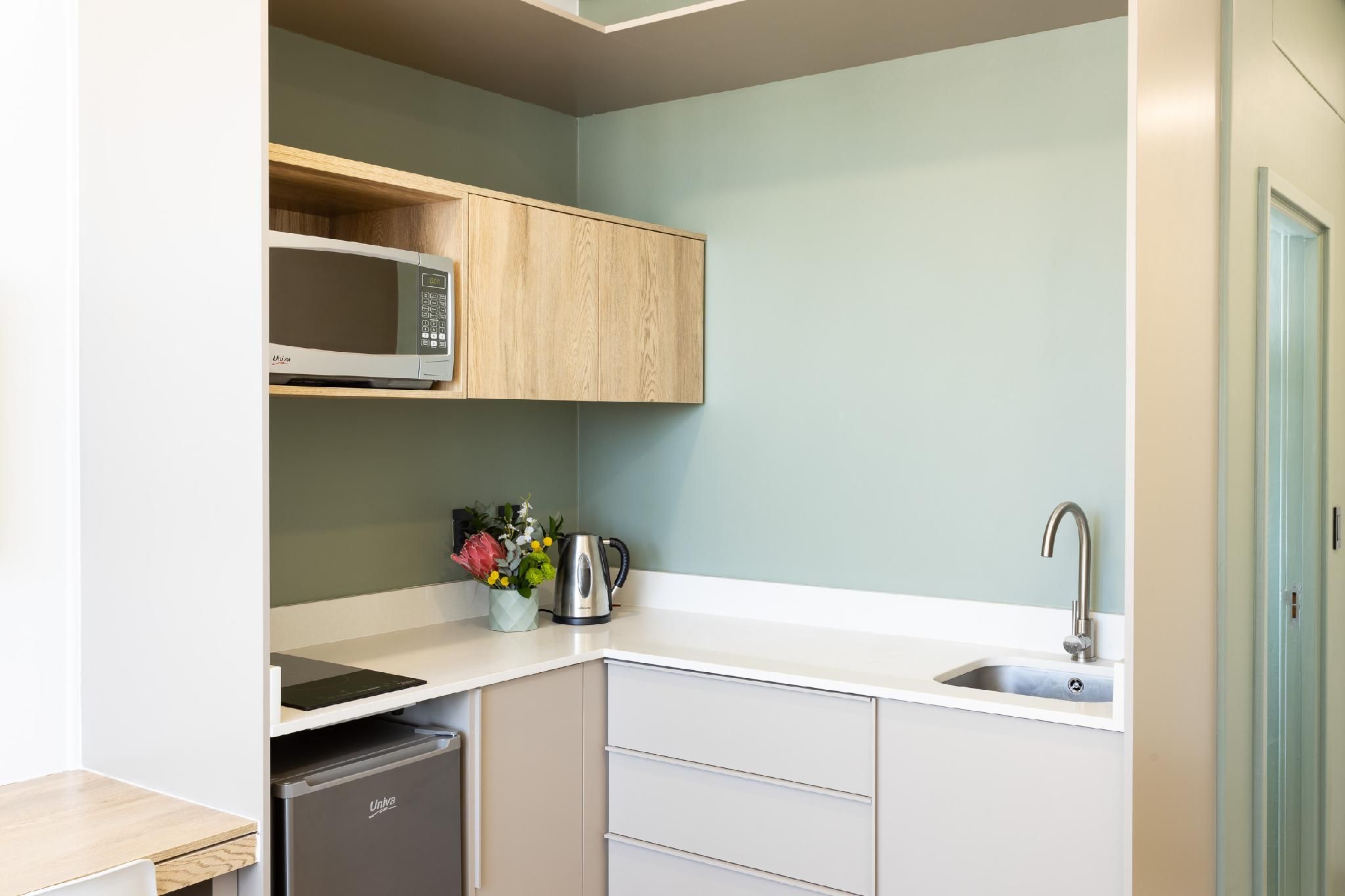 Habitat Aparthotel by Totalstay Superior Studio 2