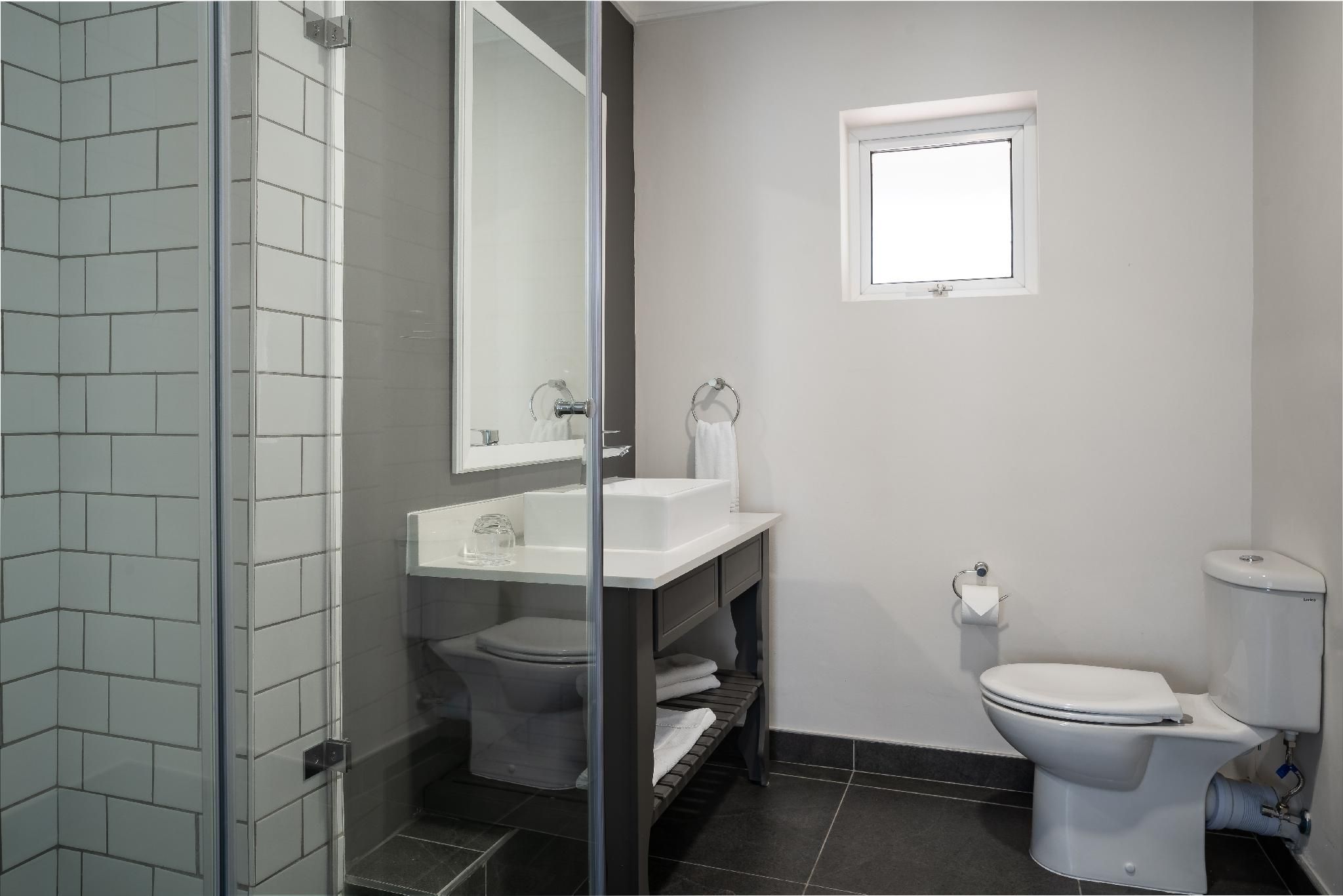 Guest Room, 1 King