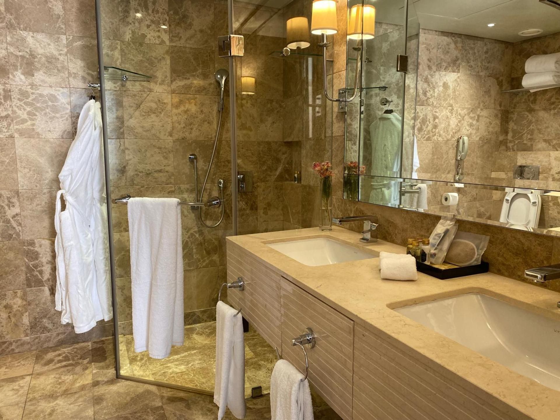 One-Bedroom Suite