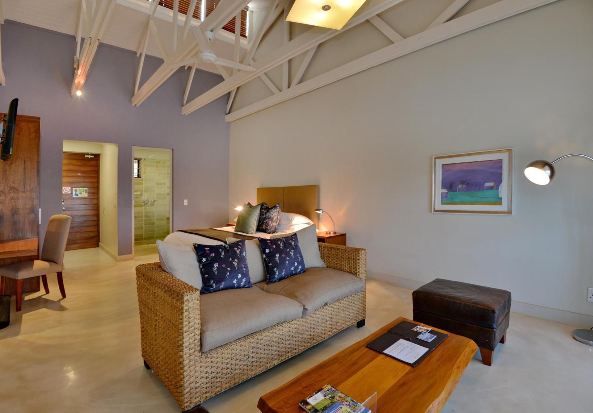 Ladybird Boutique Hotel Deluxe Room 3