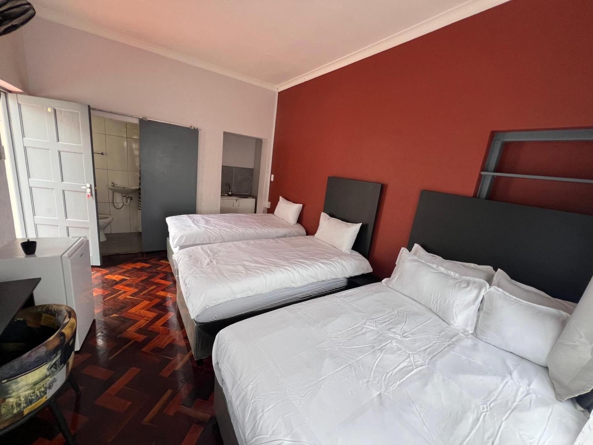 Deluxe Family Suite