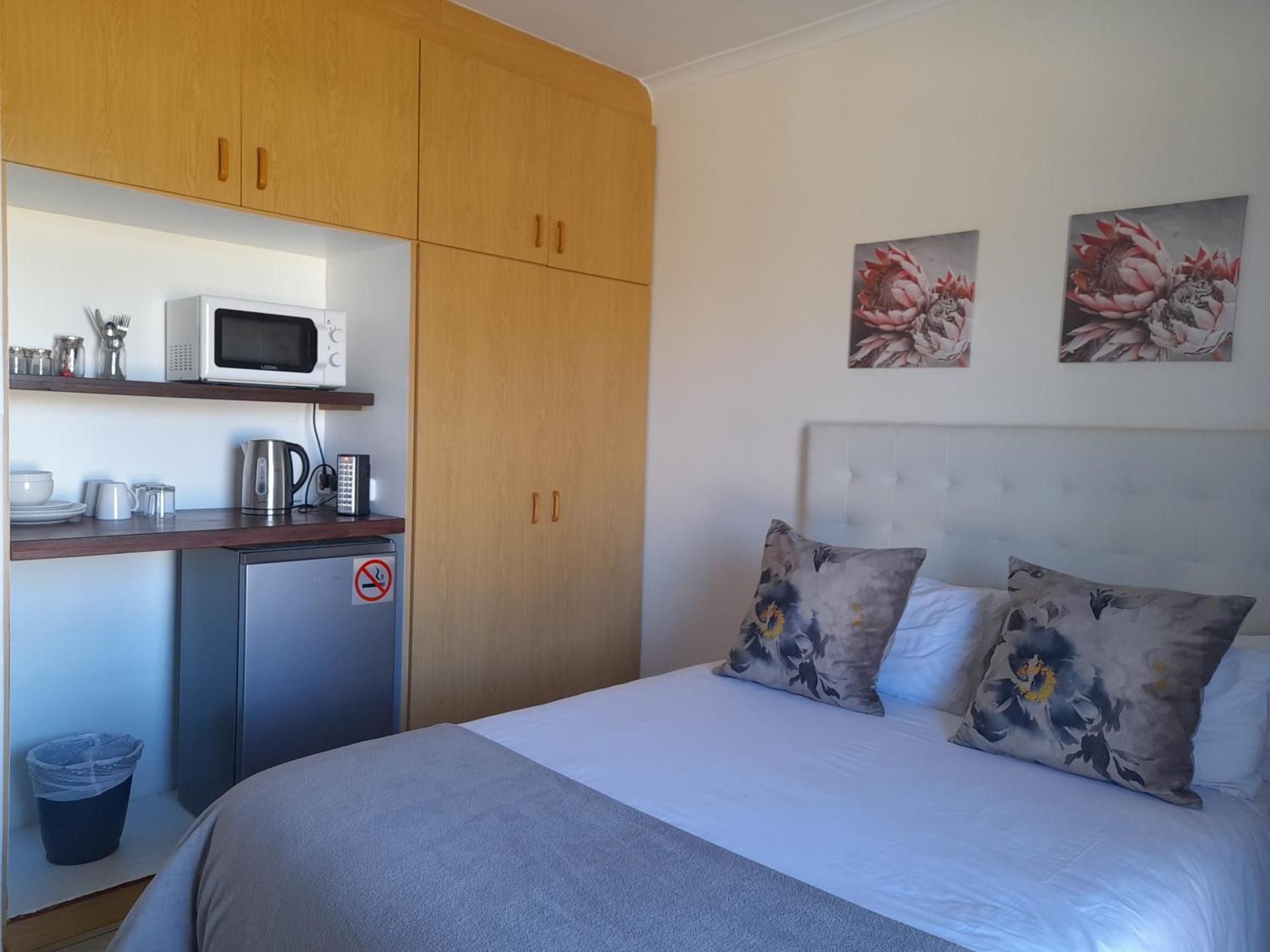 Double Room with Pool View