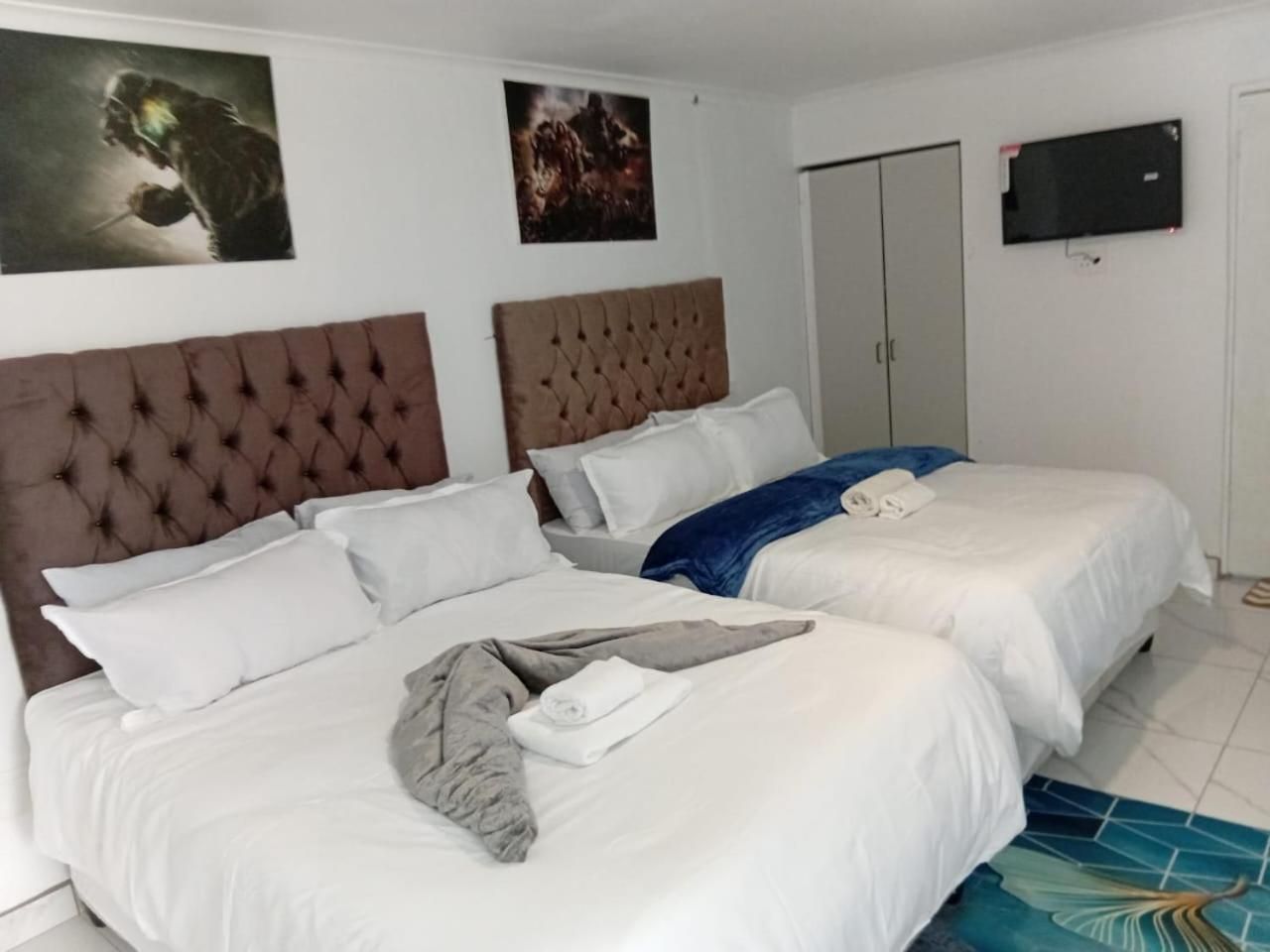Deluxe Family Room