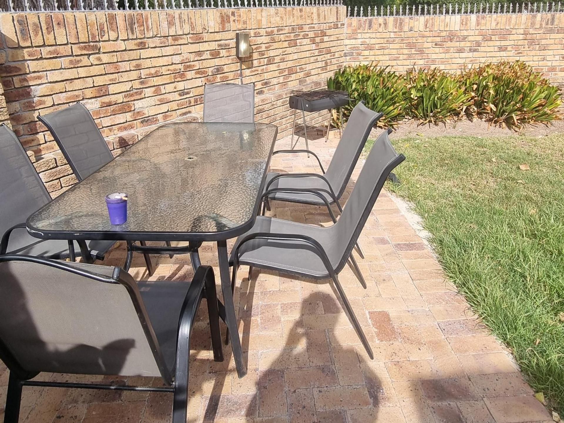 Kabana Family Home and Guesthouse