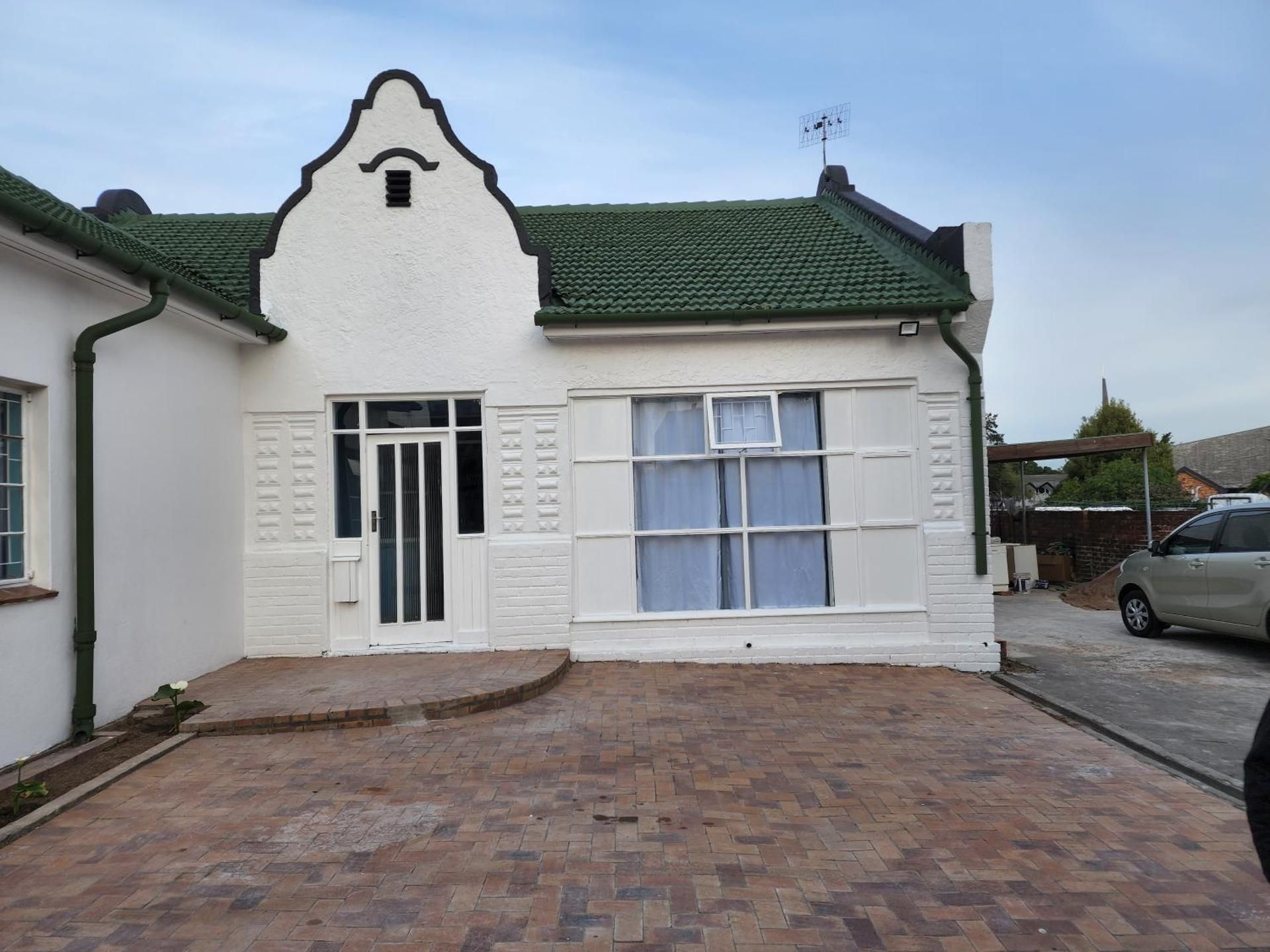Hasate Guest House ,4 st james street Oakdale Belliville Cape Town South Africa