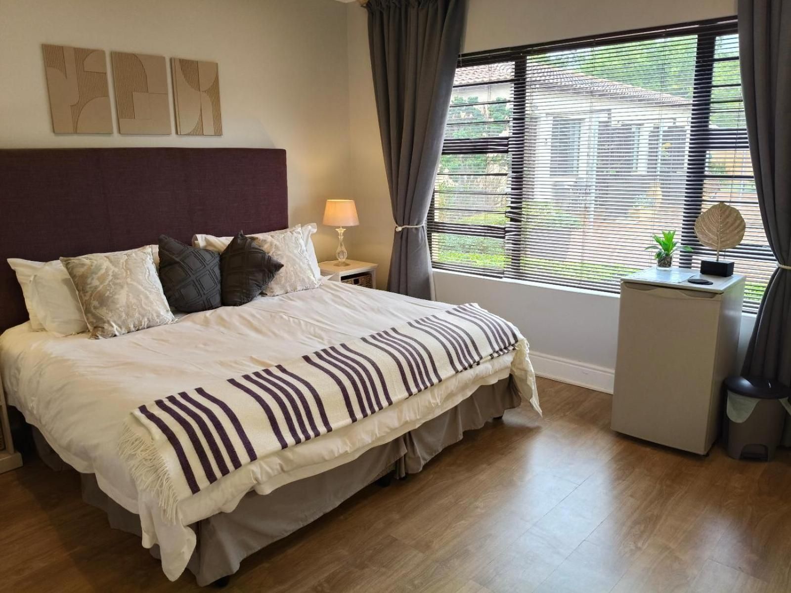 Comfort King Room