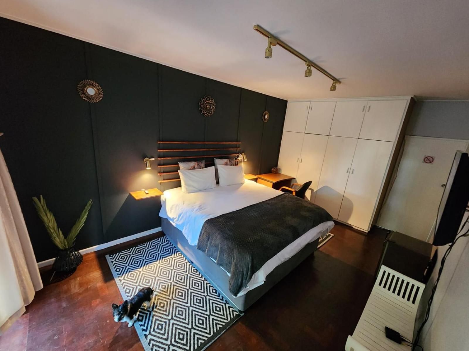 Deluxe Double Room with Bath