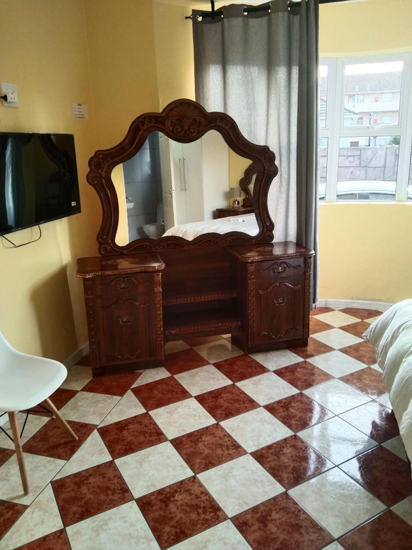 Double Room with Private Bathroom