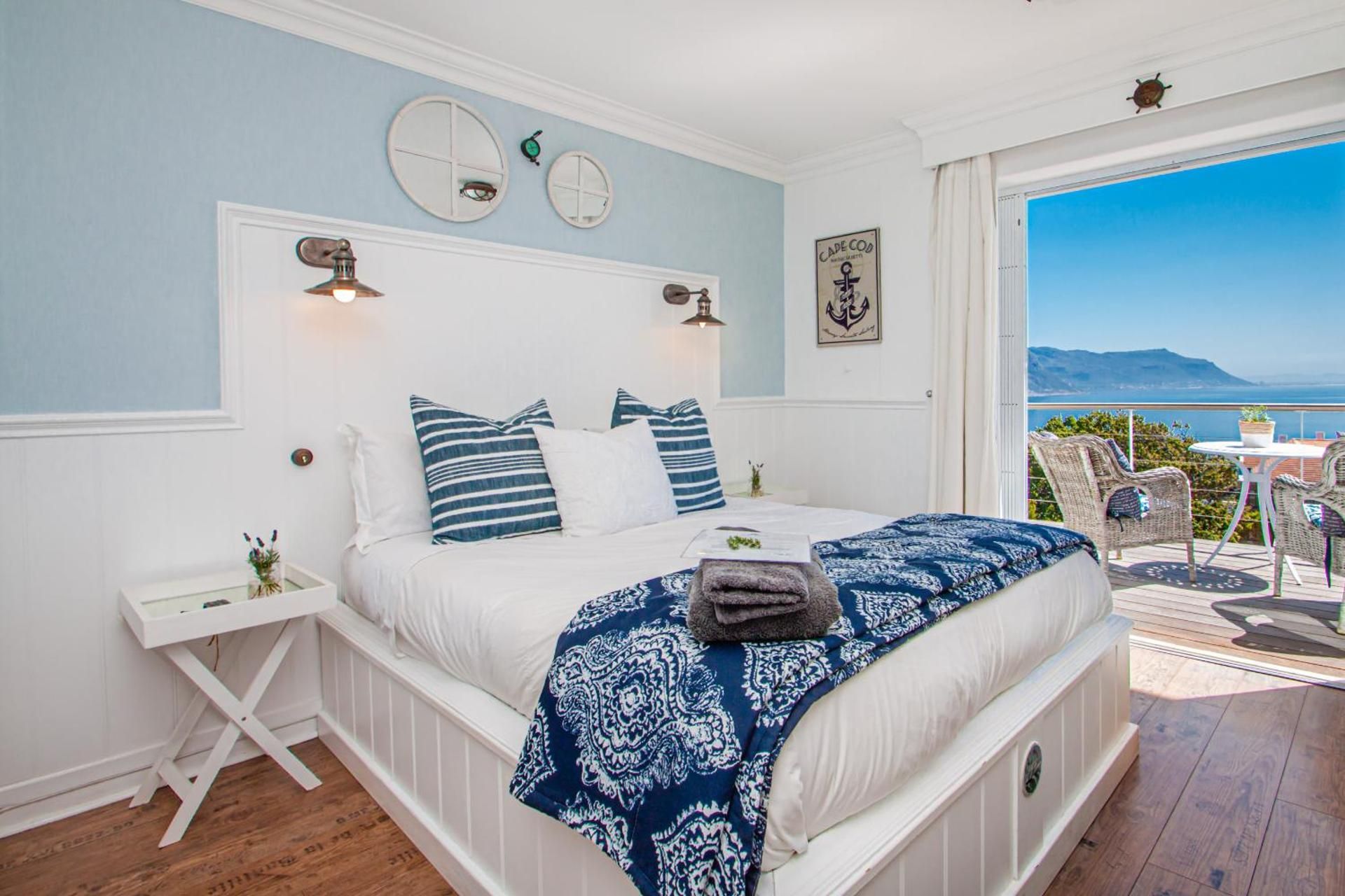 Queen Room with Sea View