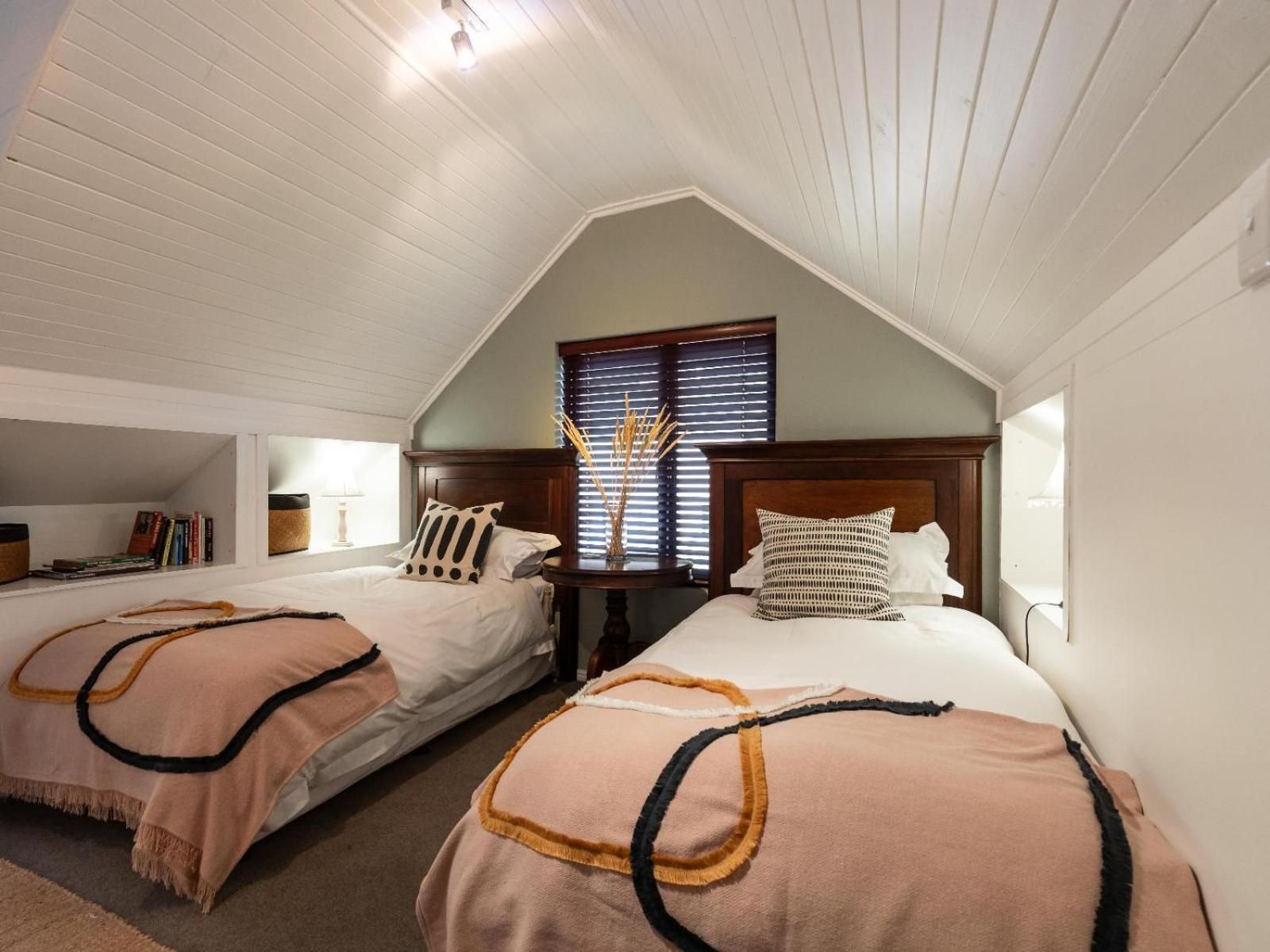 Suite with Mountain View